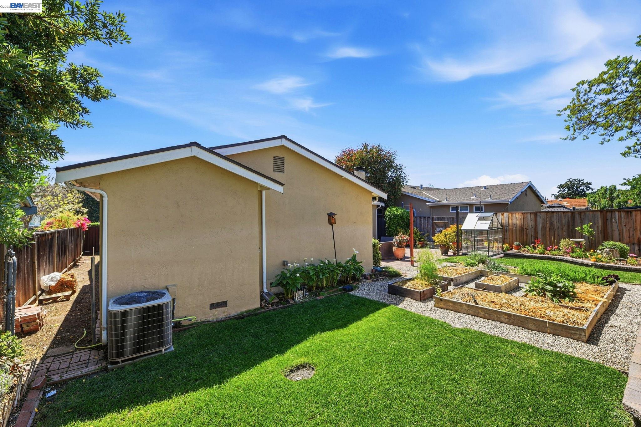 5830 Zileman Ct