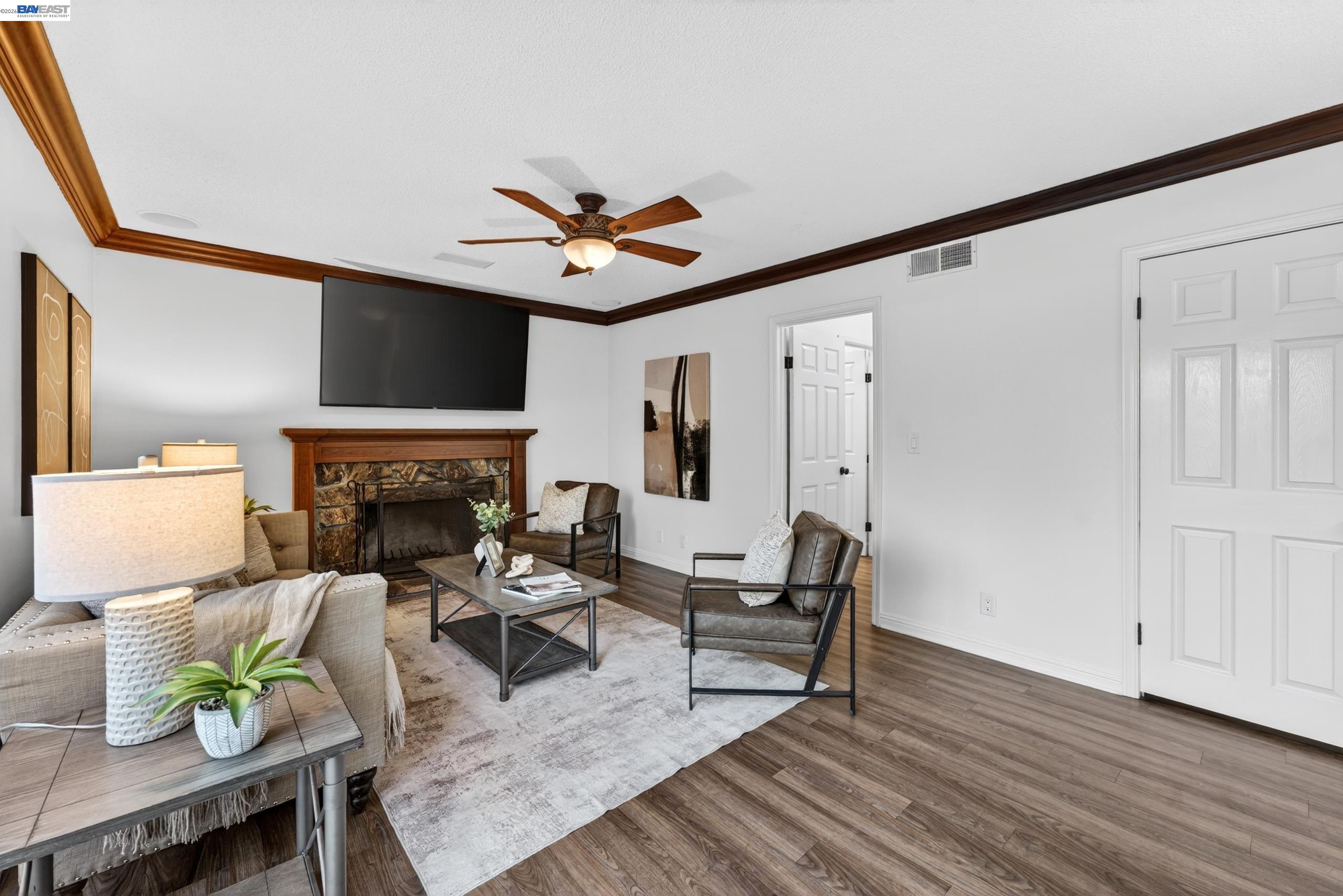 5684 Calpine Drive
