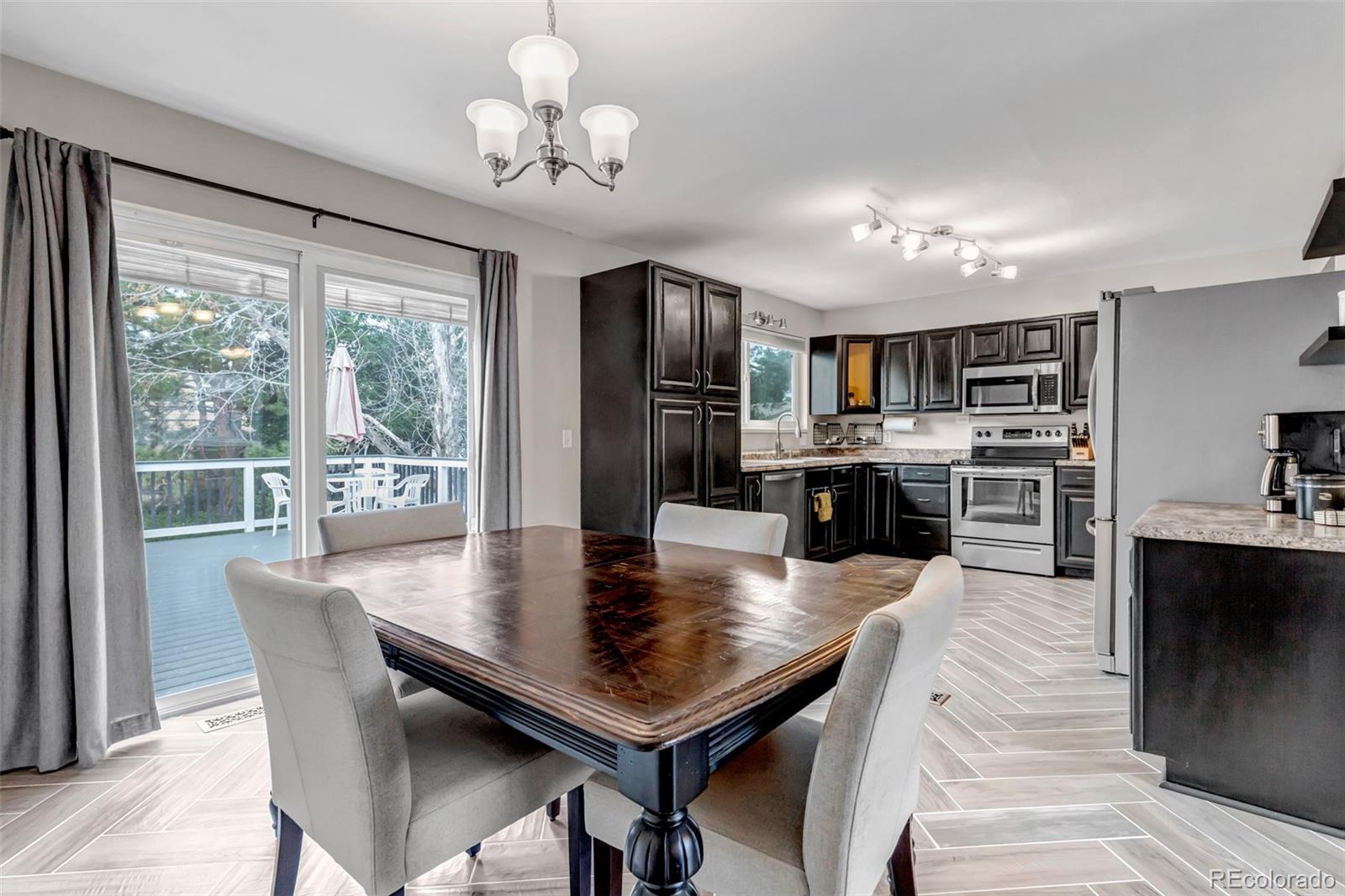 6437 S Garrison Court