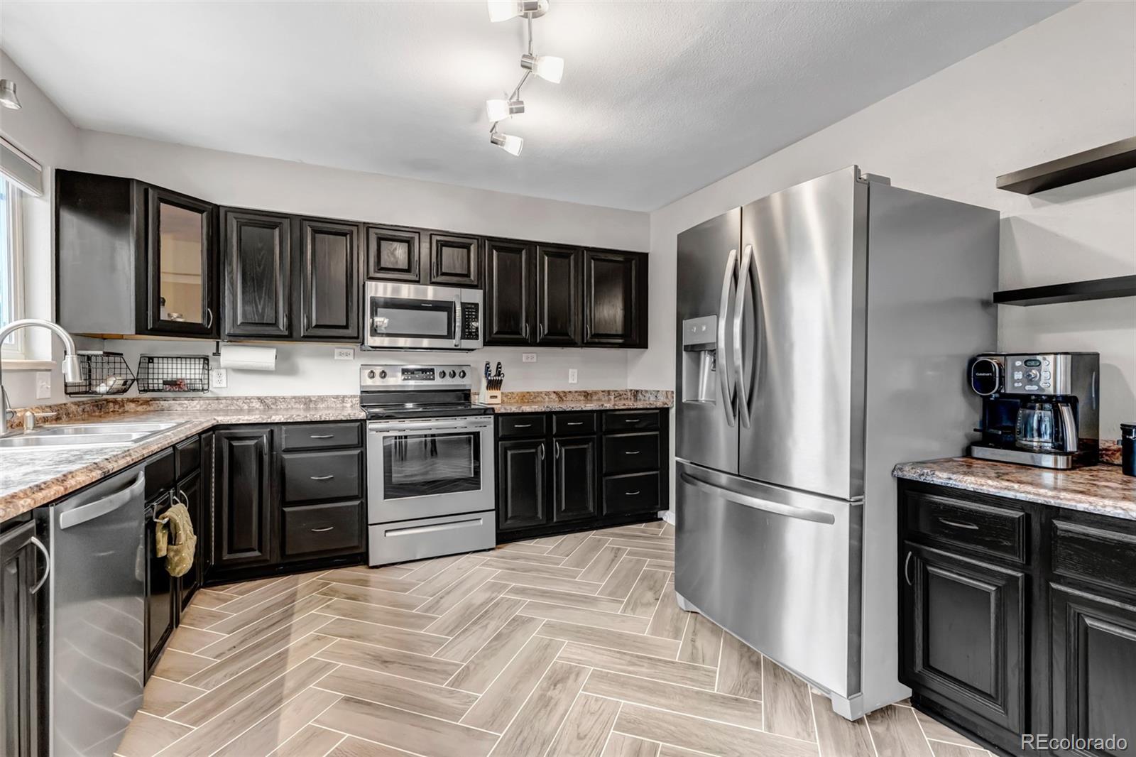 6437 S Garrison Court