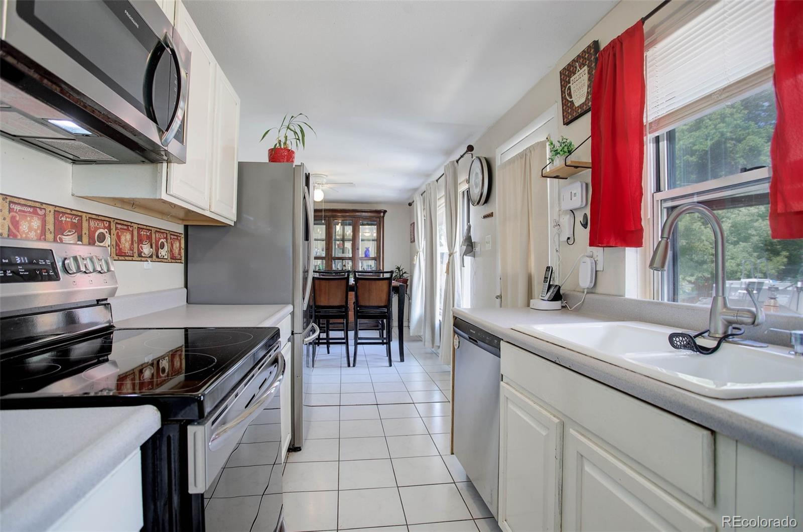 516 Emporia Street