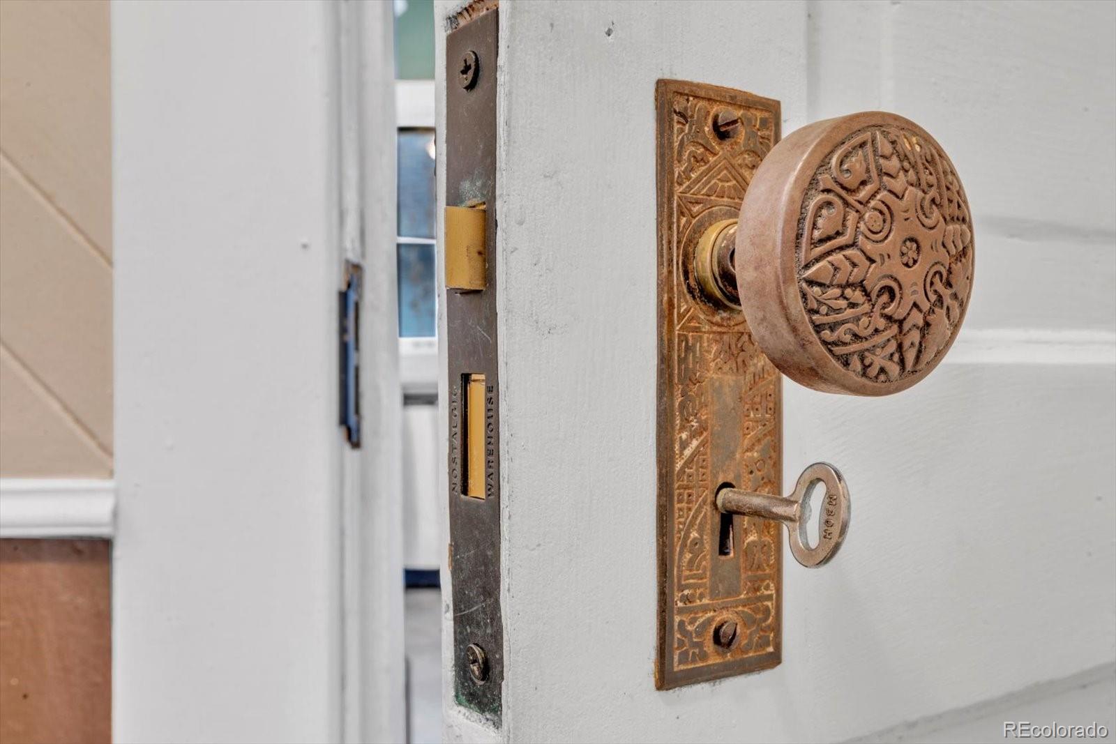 2336 Irving Street