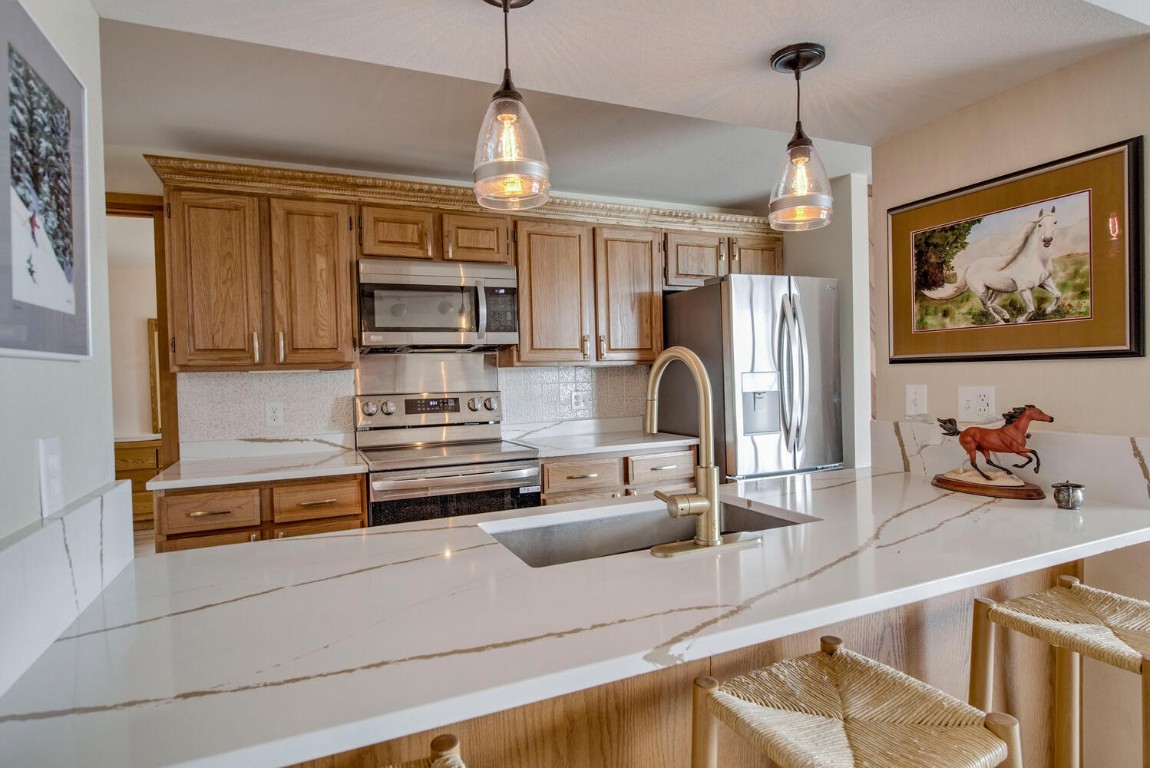 188 E La Bonte STREET 327