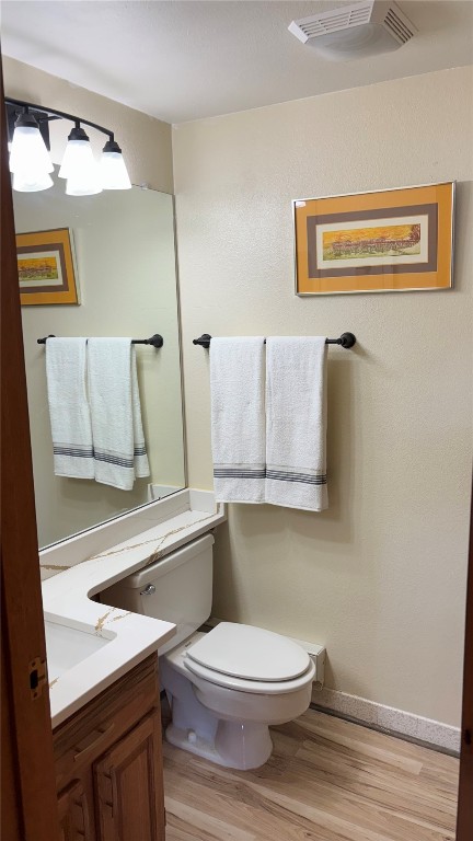 188 E La Bonte STREET 327