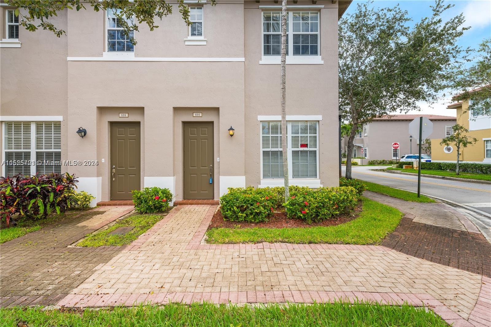 604 SW 147th Ave # 37 Unit: 1-37