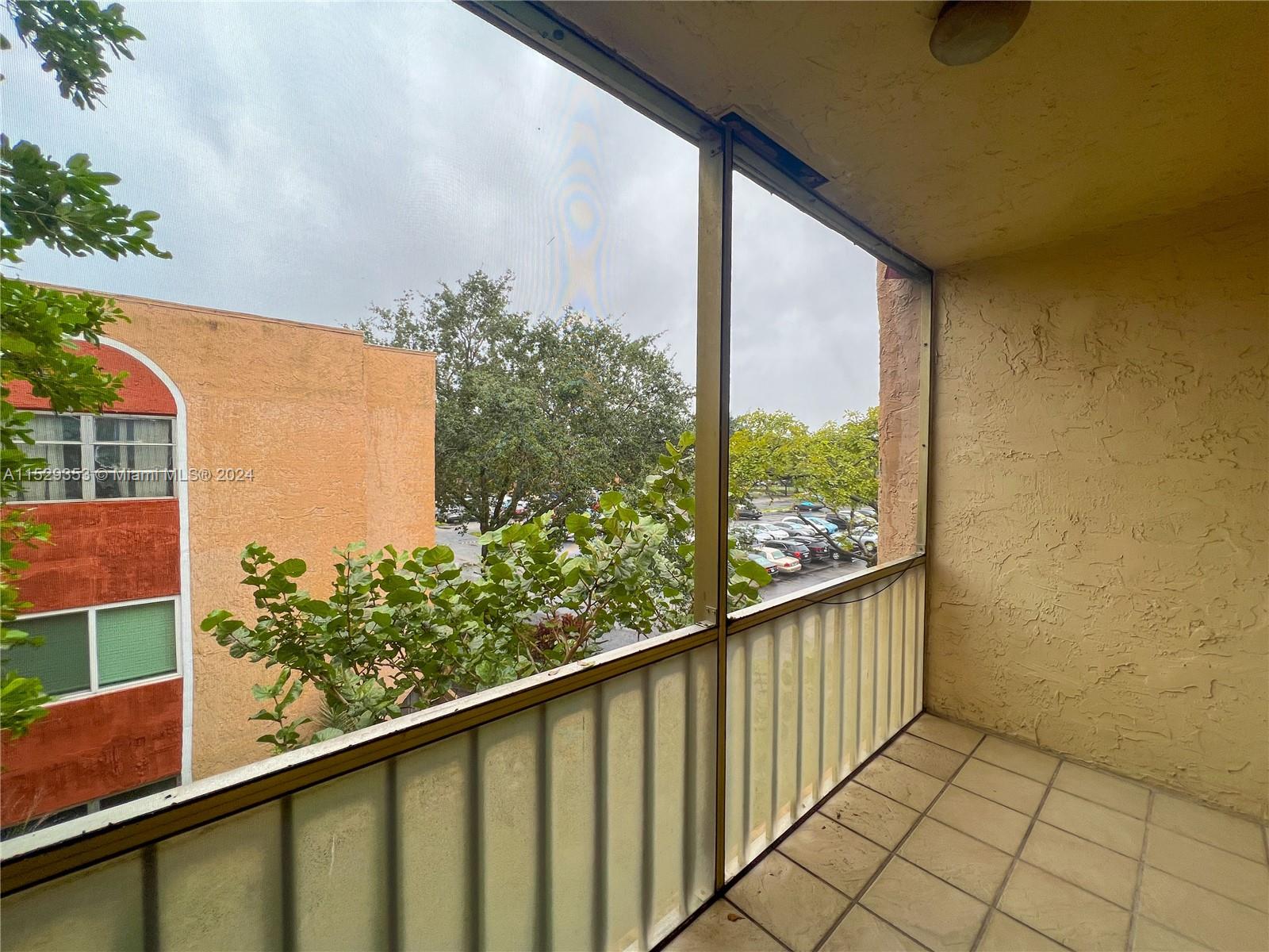 8100 SW 24th St # 302