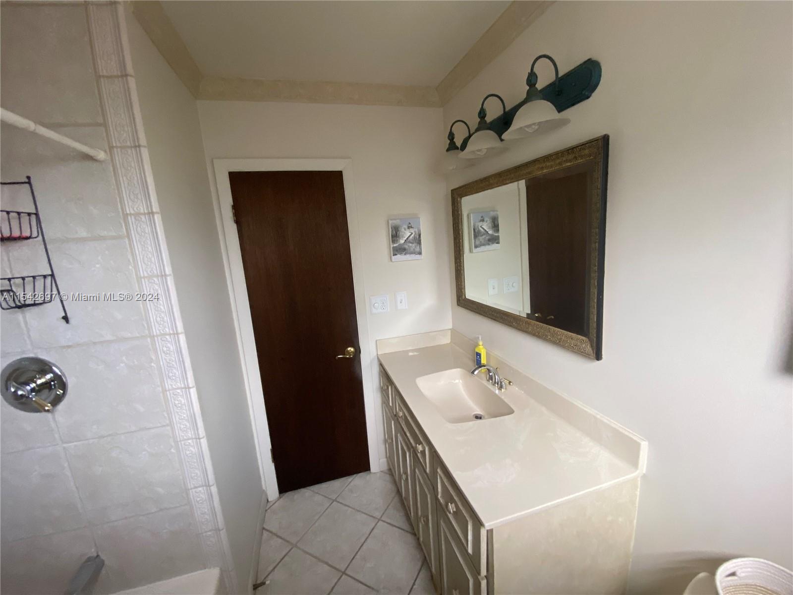 5094 SW 88th Ter