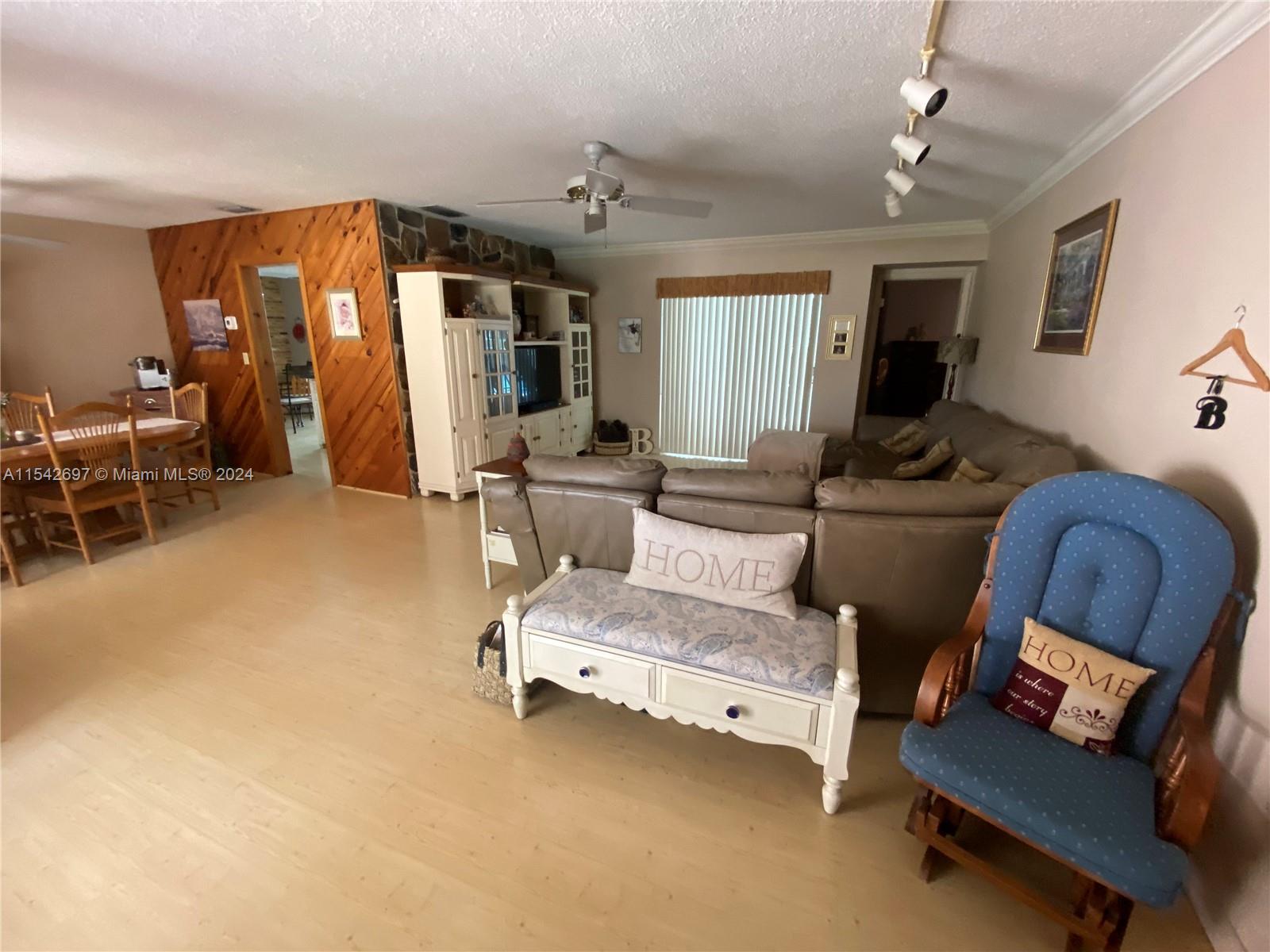 5094 SW 88th Ter
