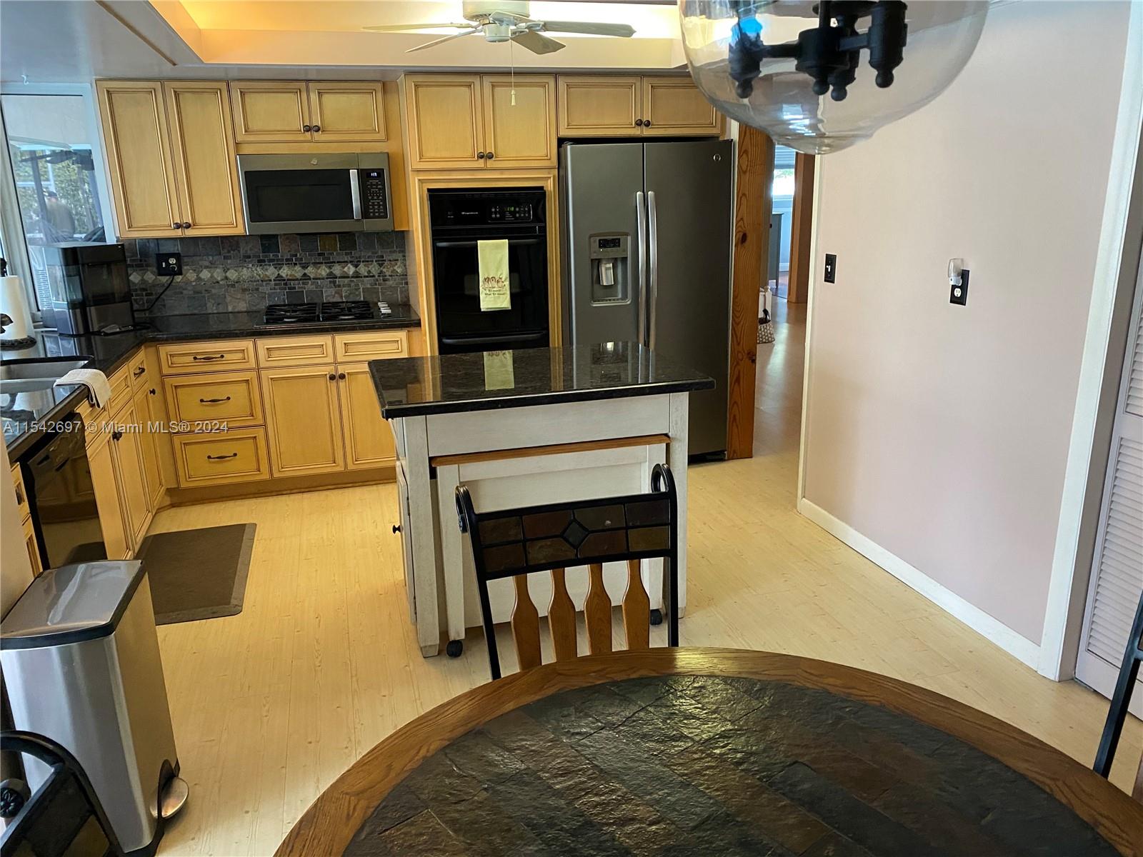 5094 SW 88th Ter