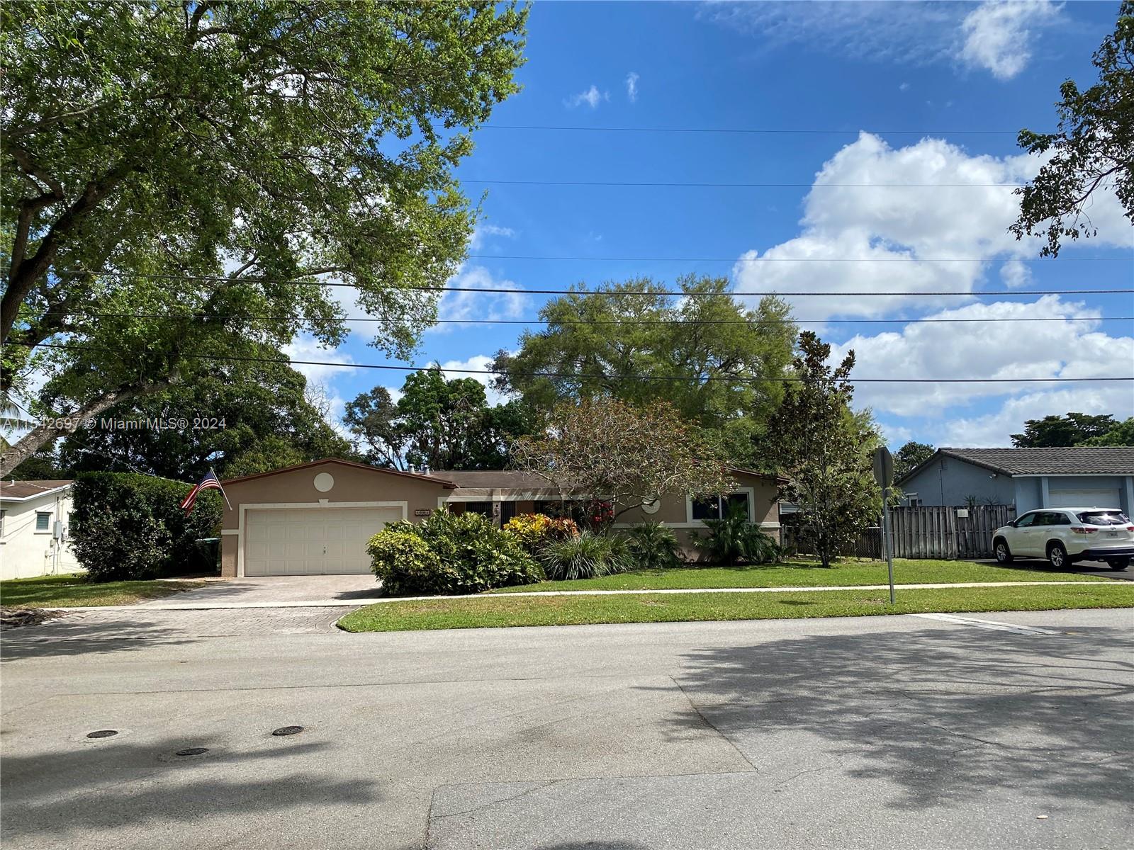 5094 SW 88th Ter
