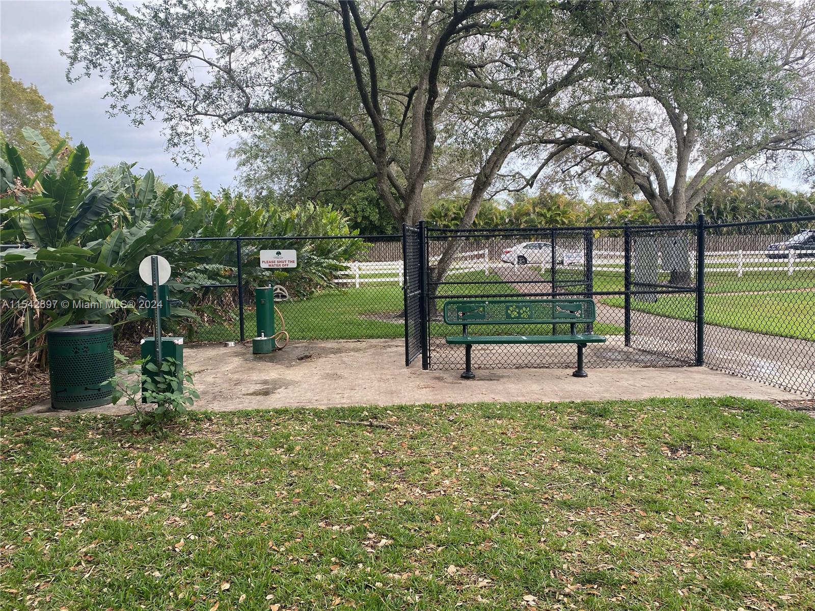 5094 SW 88th Ter