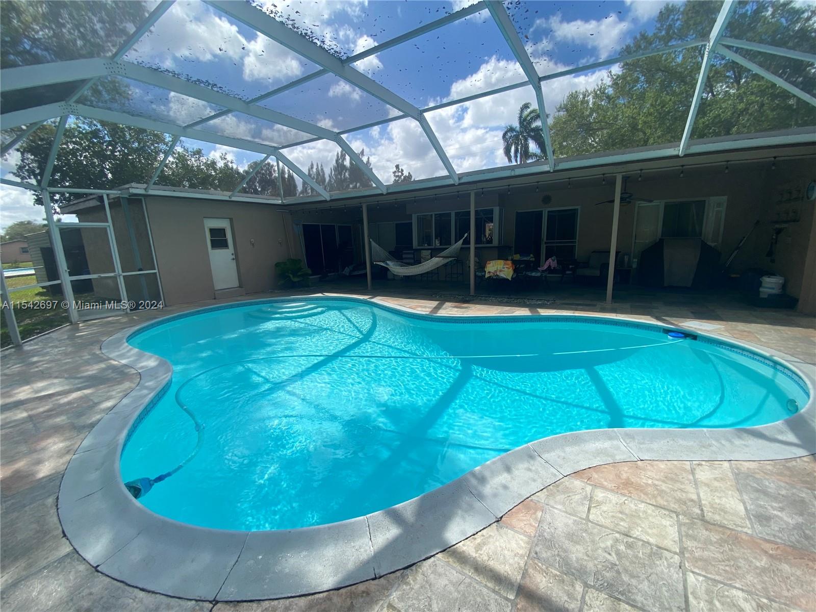 5094 SW 88th Ter