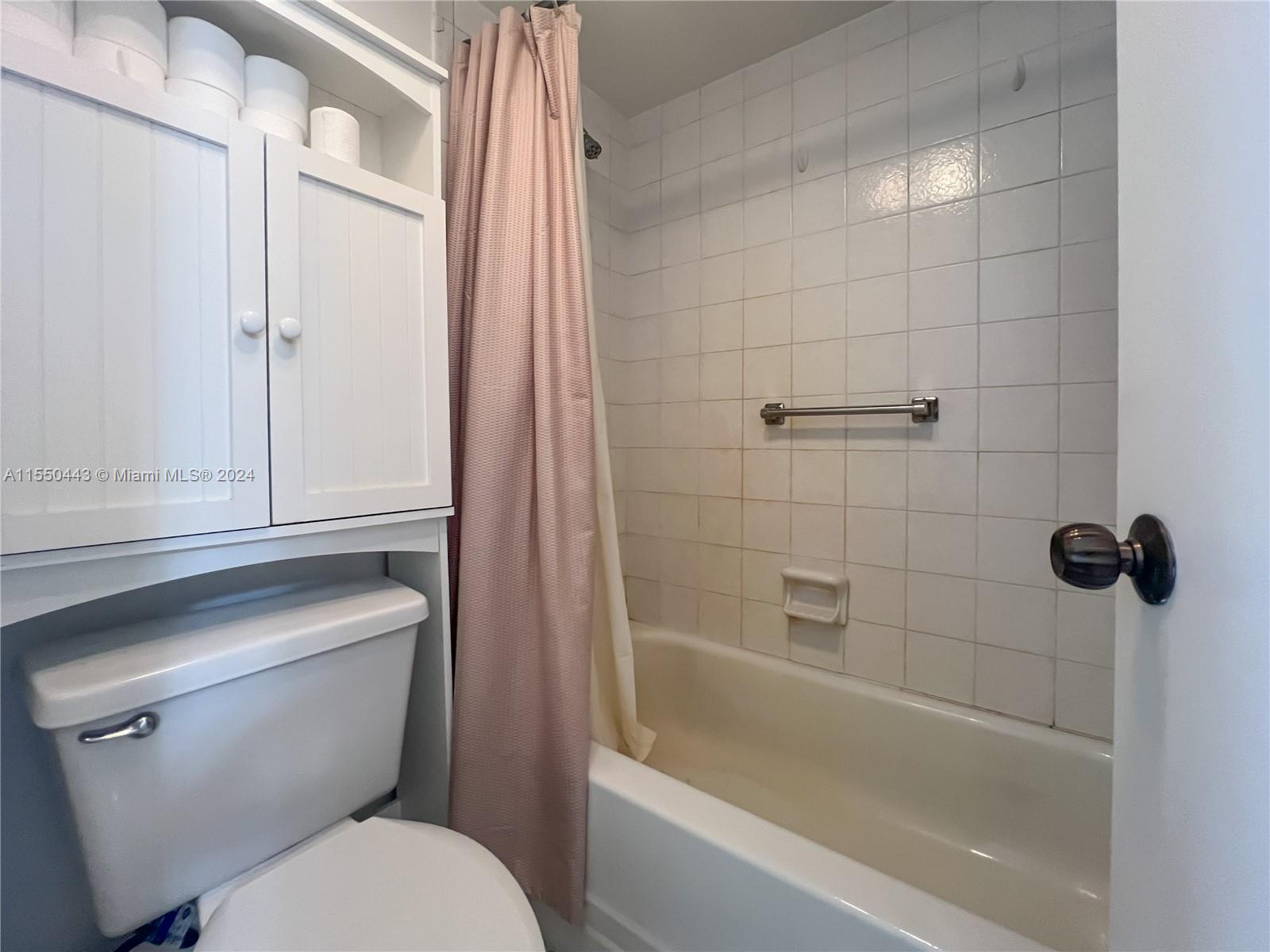 3774 Inverrary Blvd # 308P