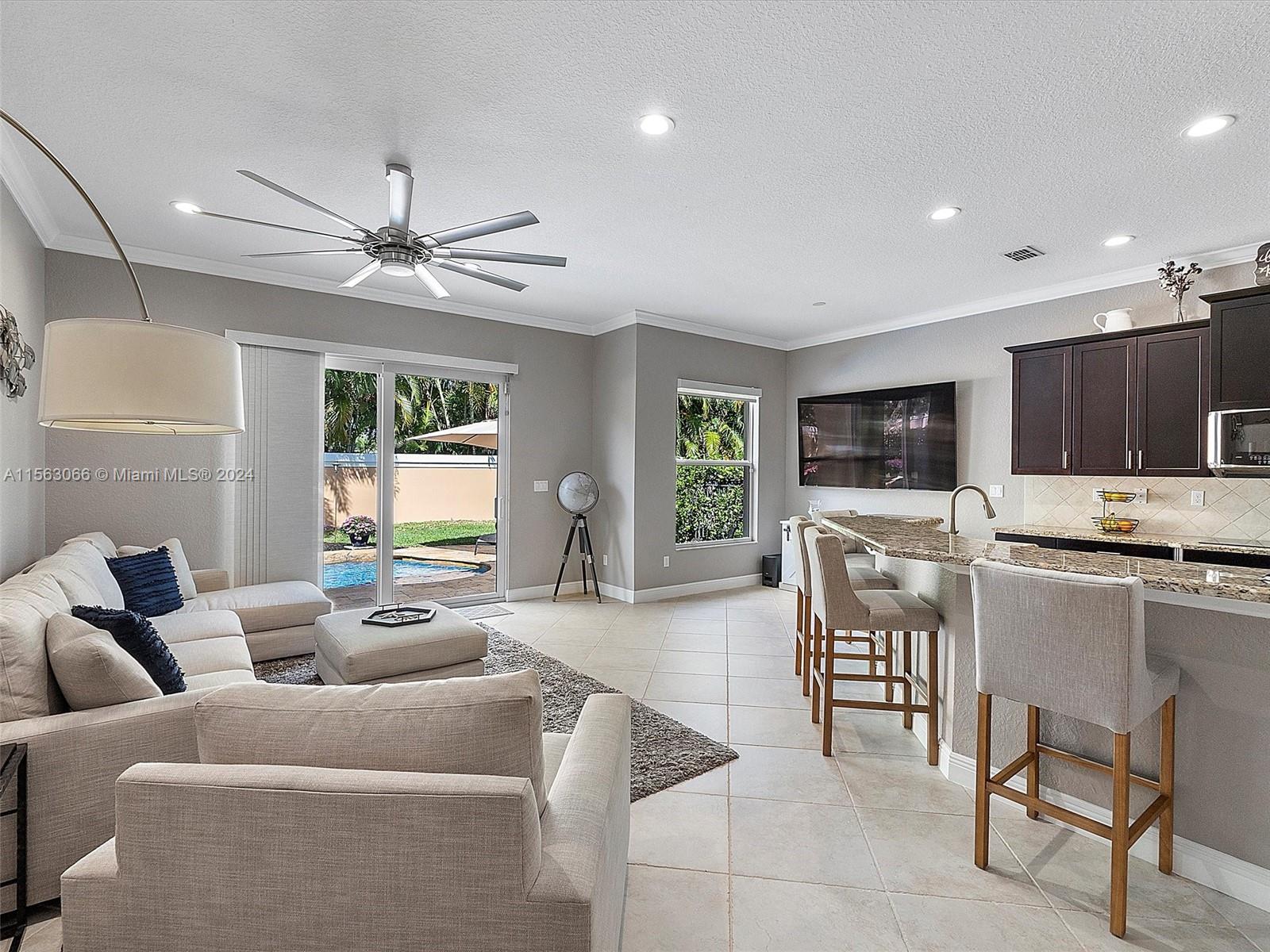 4574 San Mellina Dr