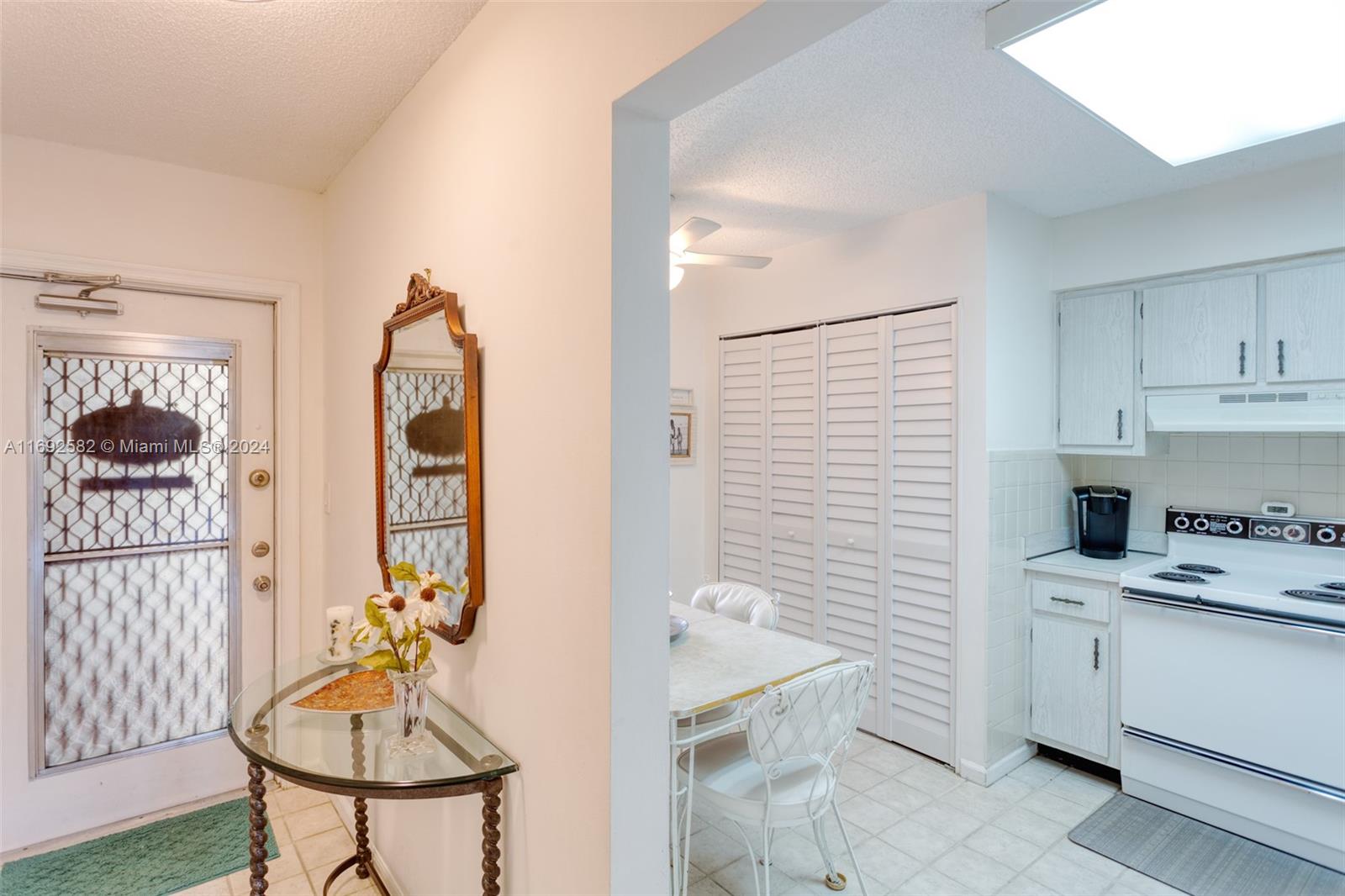480 NW 76th Ave # 204