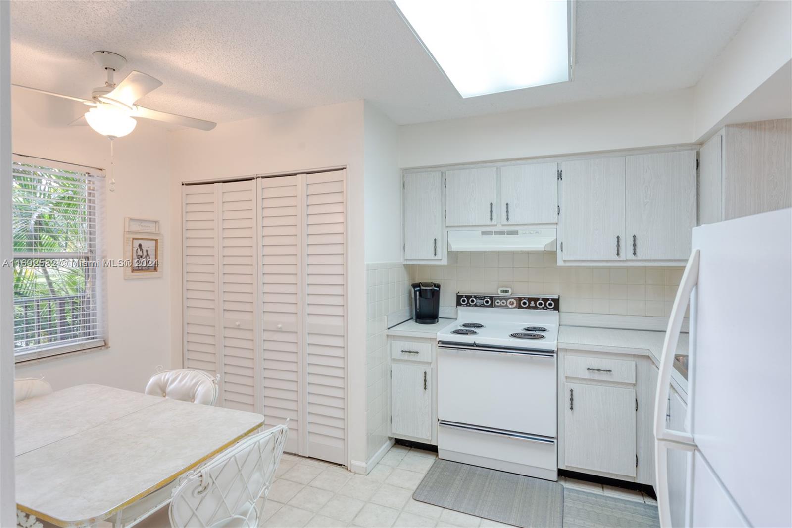 480 NW 76th Ave # 204
