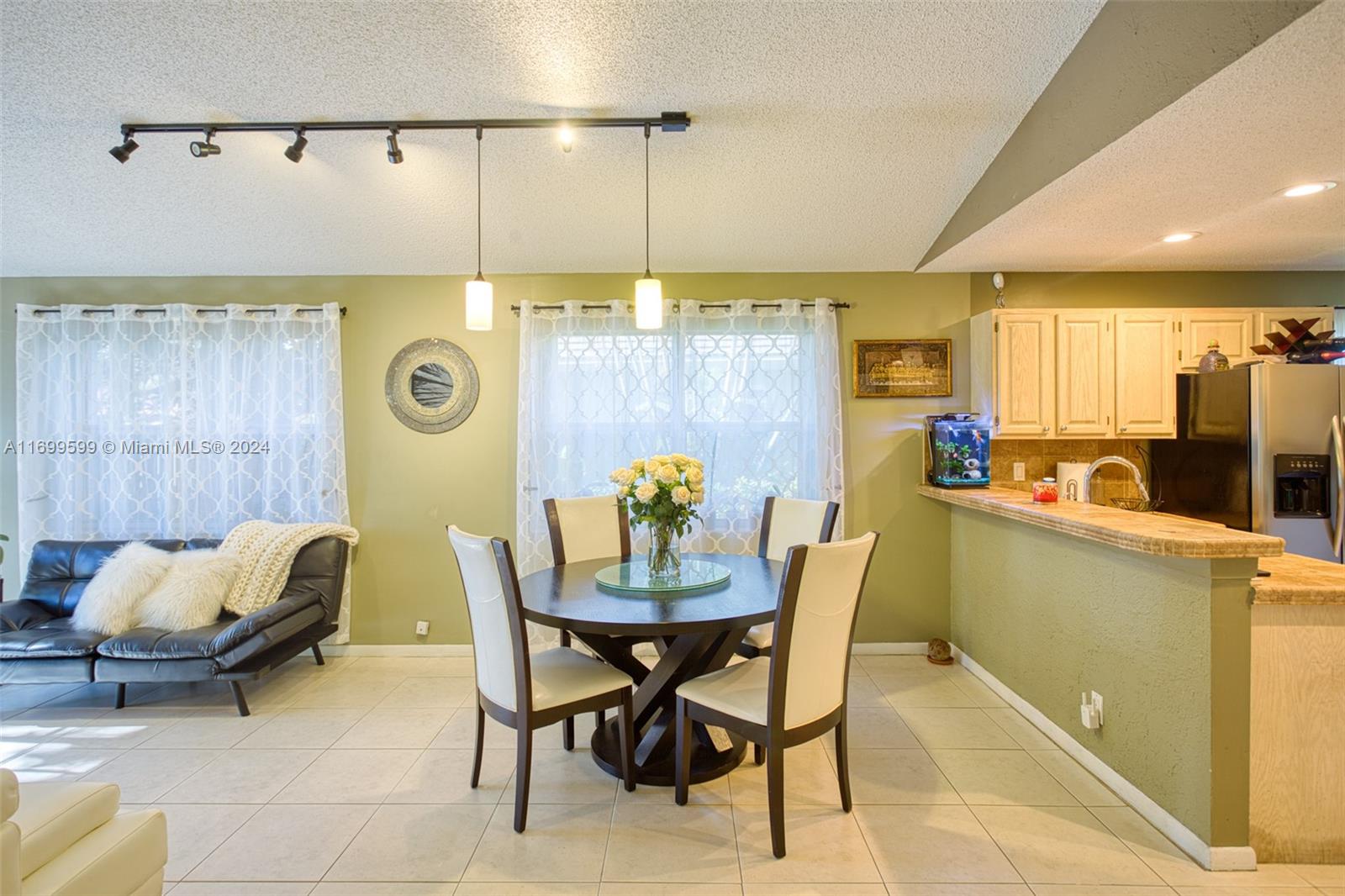9366 Arborwood Cir