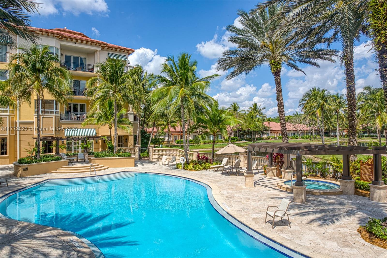 16100 Emerald Estates Dr # 482