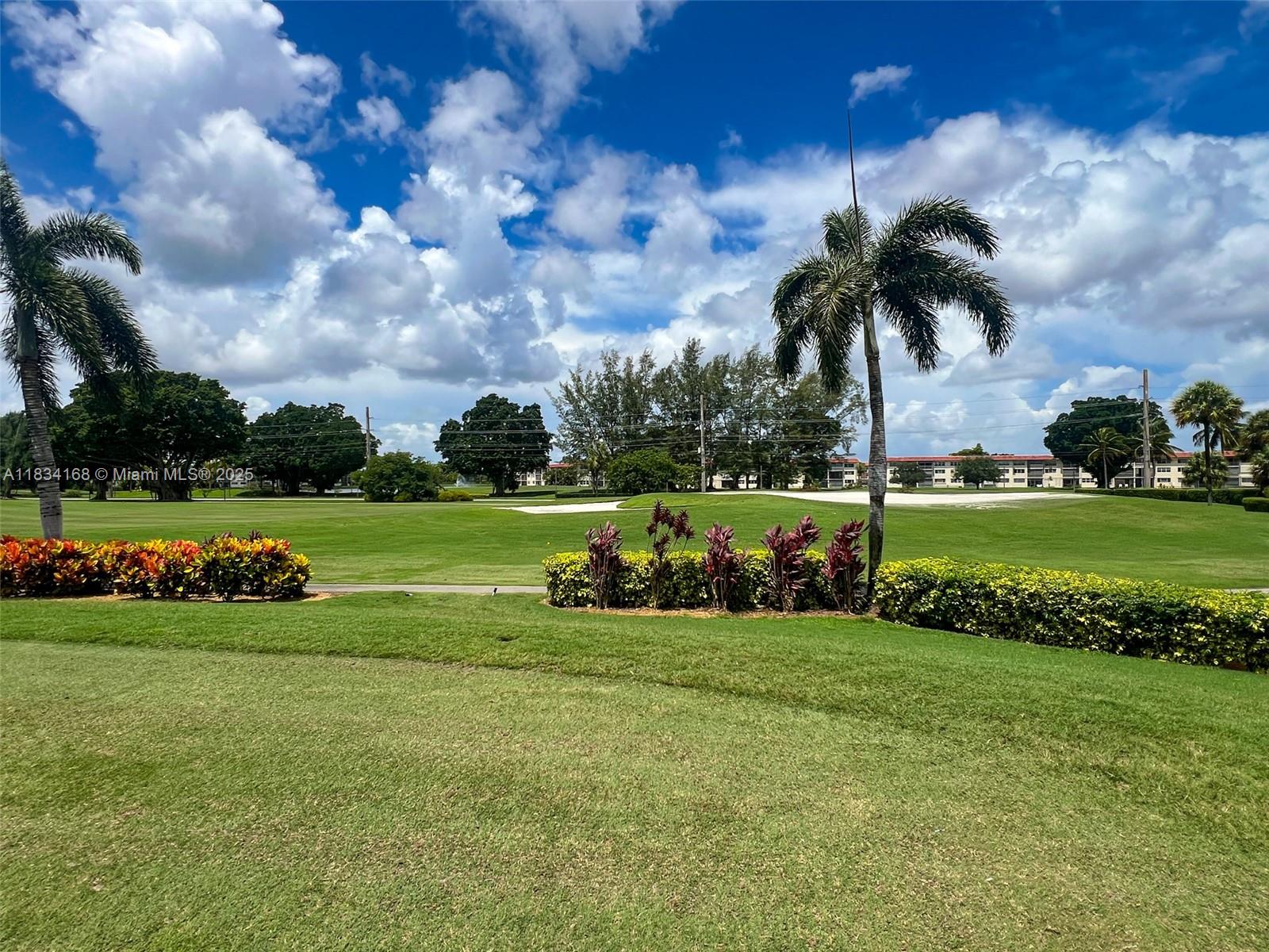 400 S Hollybrook Dr # 109