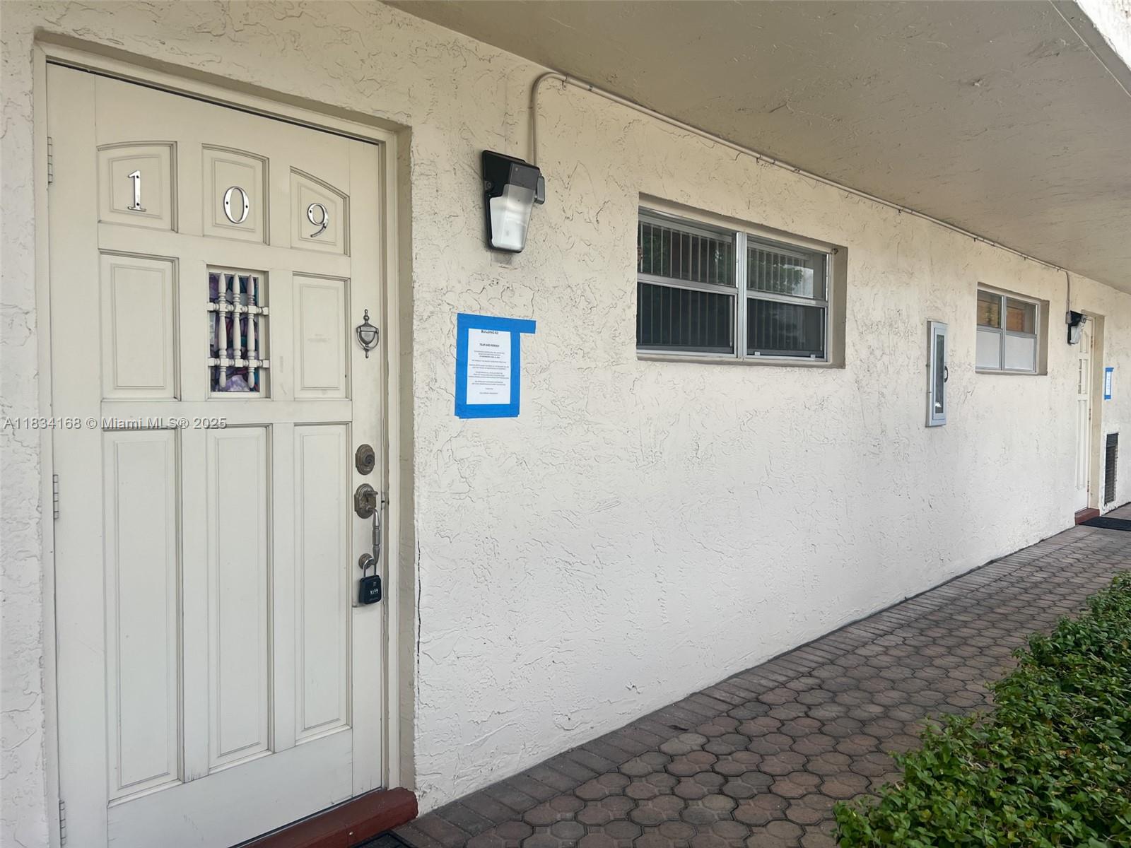400 S Hollybrook Dr # 109
