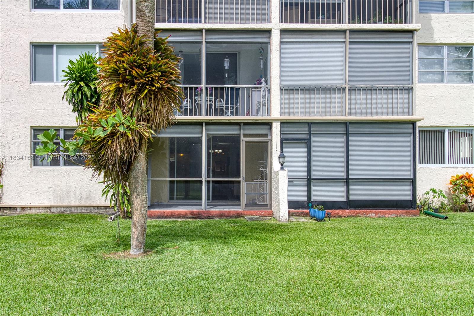 400 S Hollybrook Dr # 109