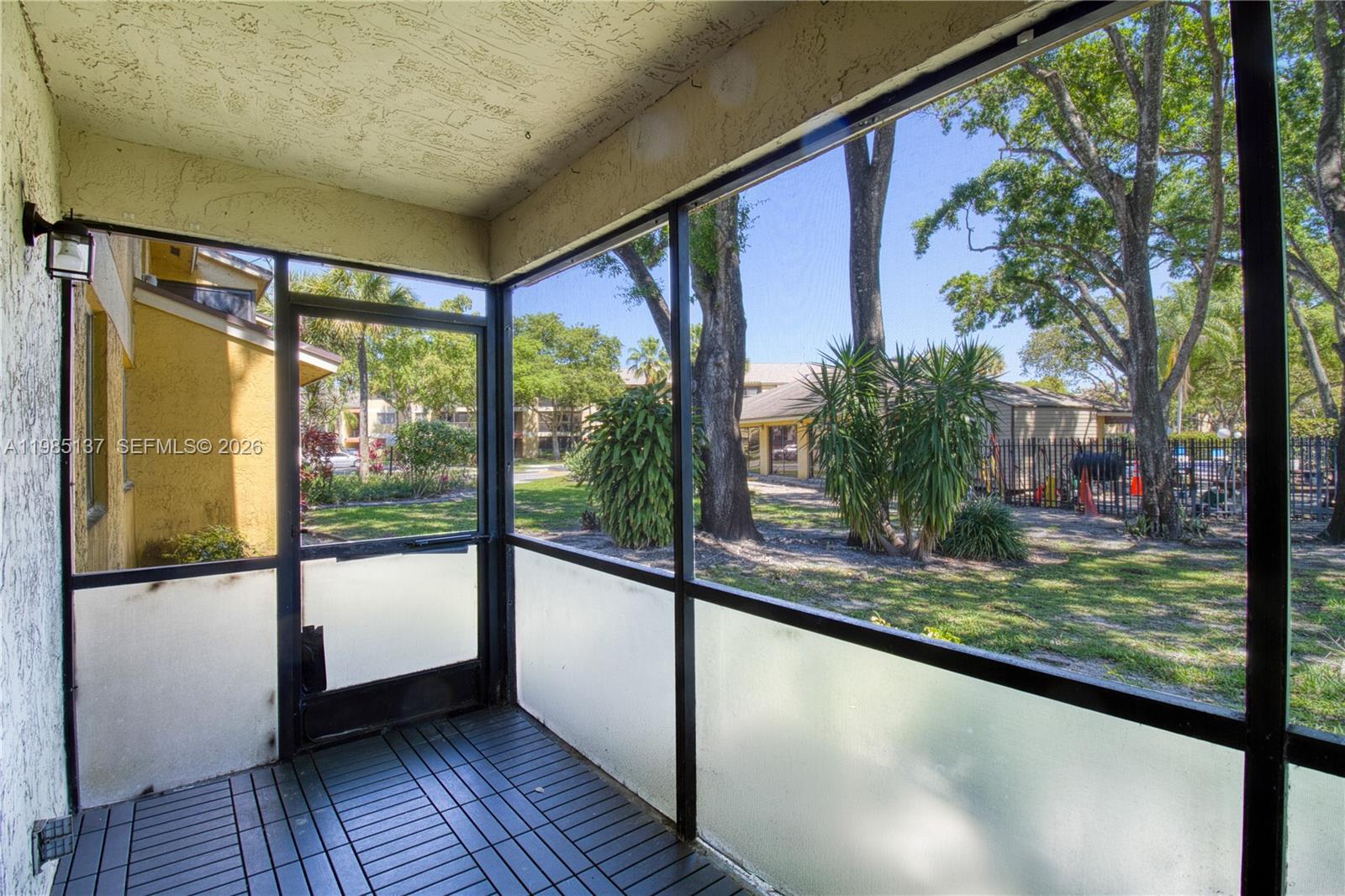 3095 N Oakland Forest Dr # 104