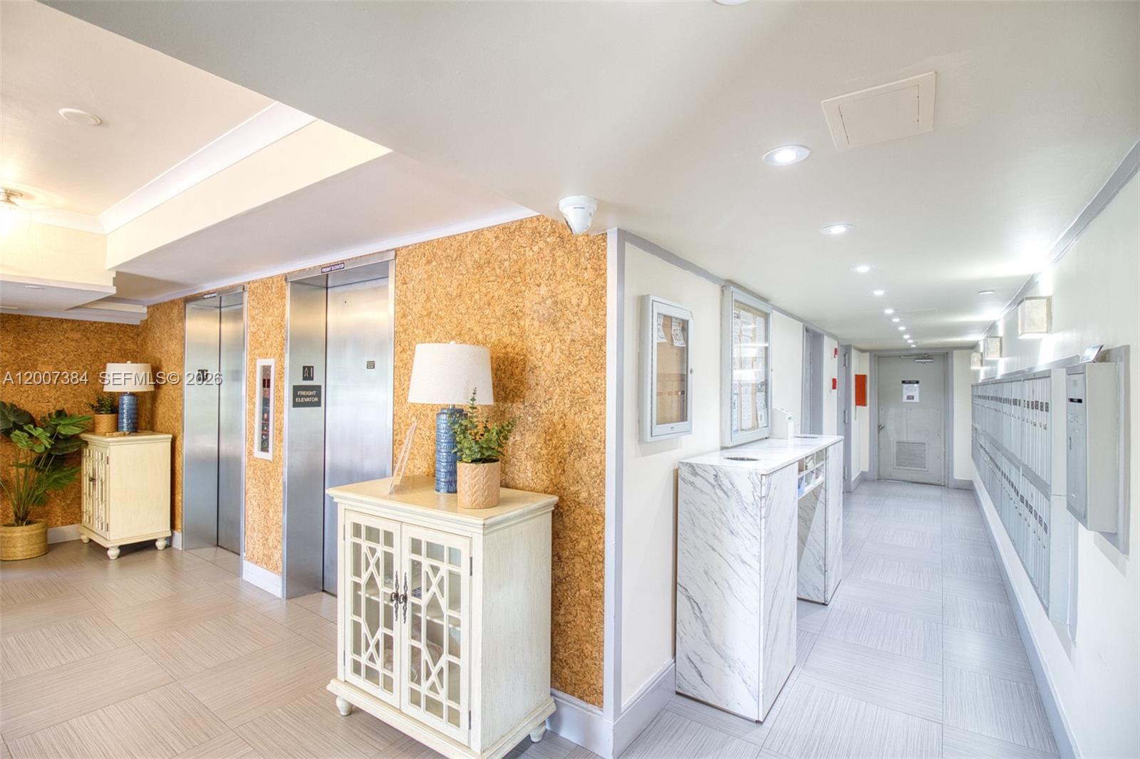4015 W Palm Aire Dr # 506