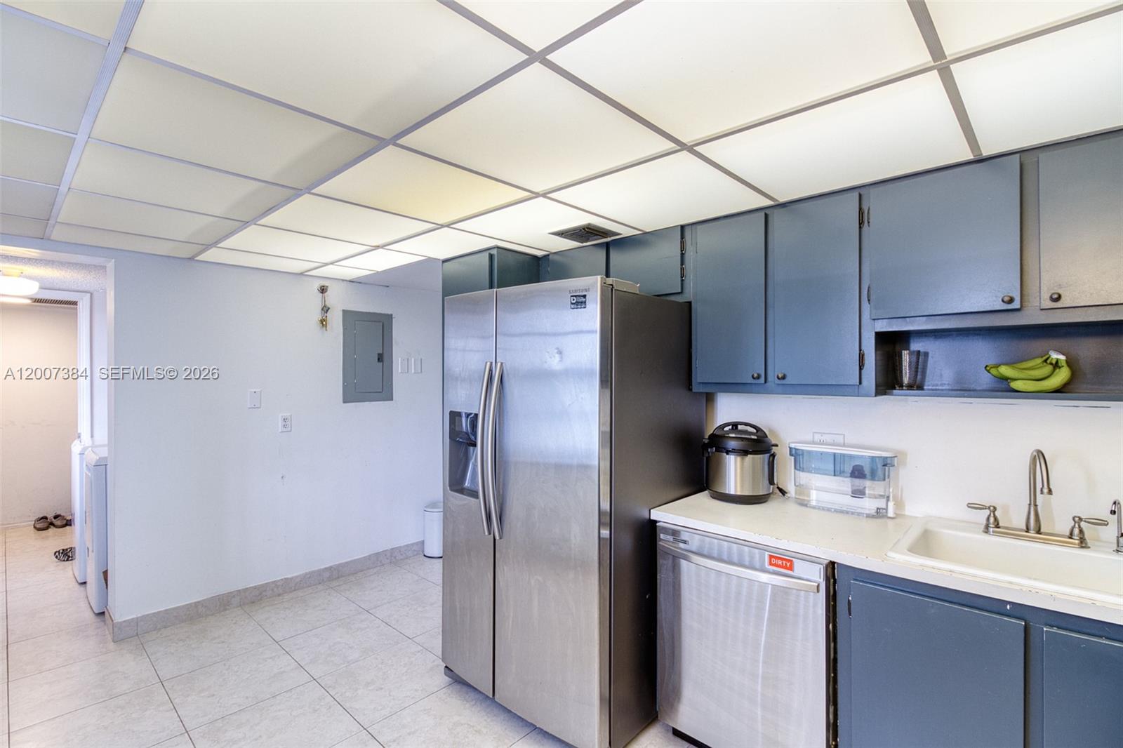 4015 W Palm Aire Dr # 506