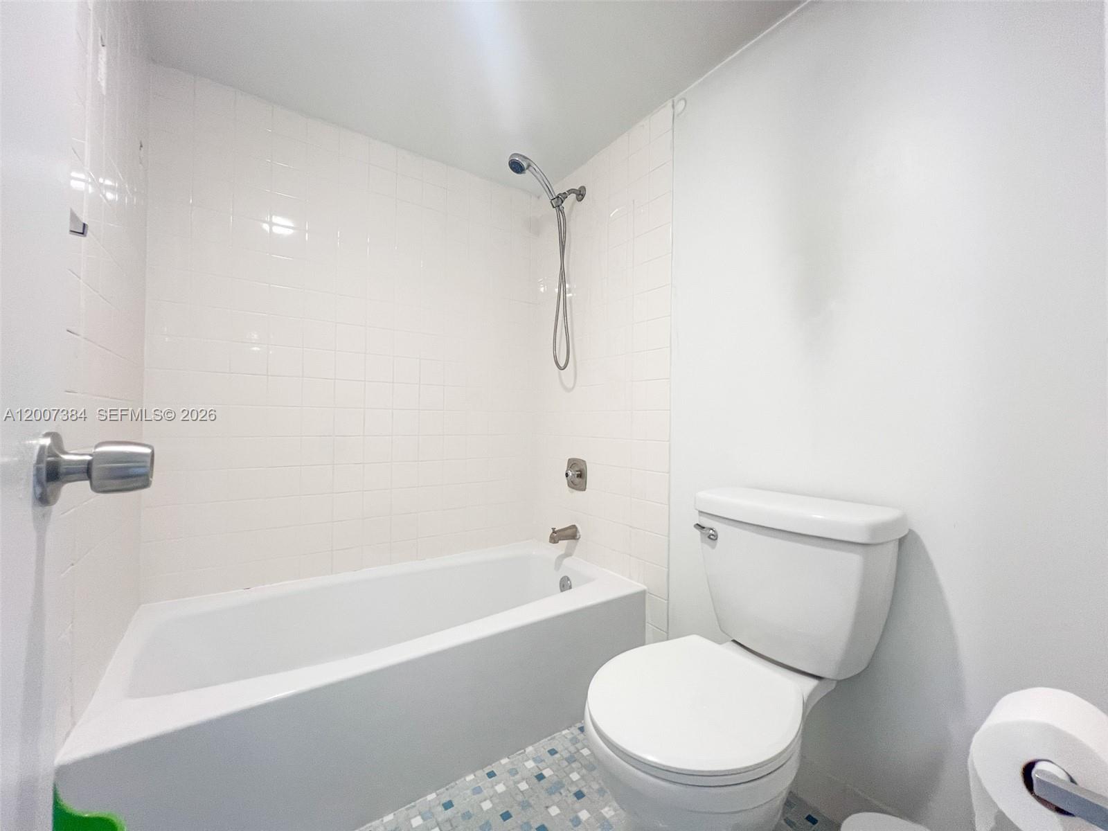 4015 W Palm Aire Dr # 506