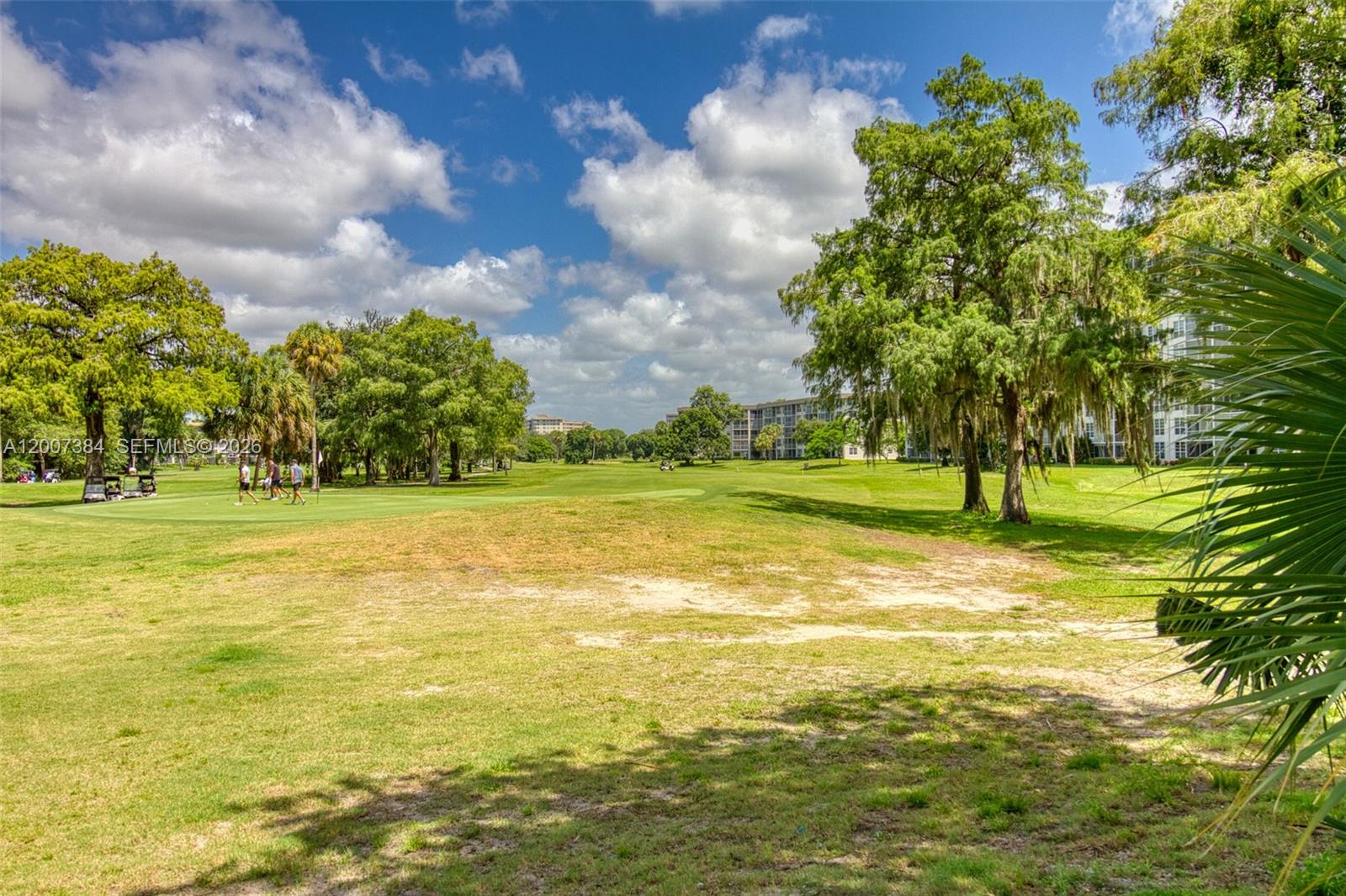 4015 W Palm Aire Dr # 506
