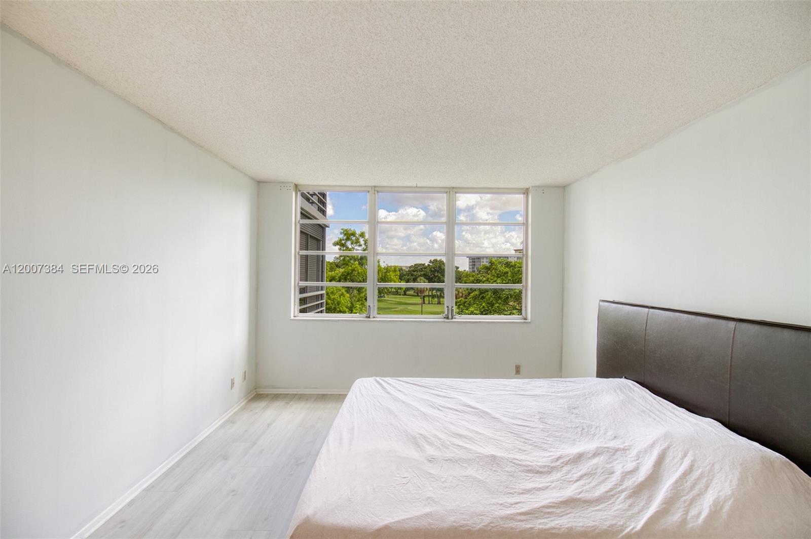 4015 W Palm Aire Dr # 506
