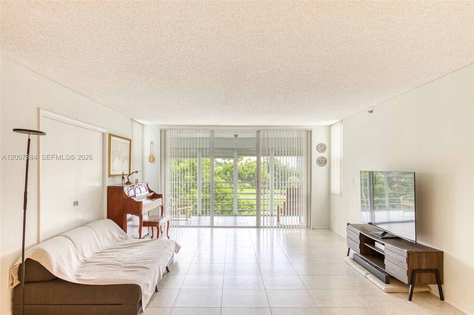 4015 W Palm Aire Dr # 506