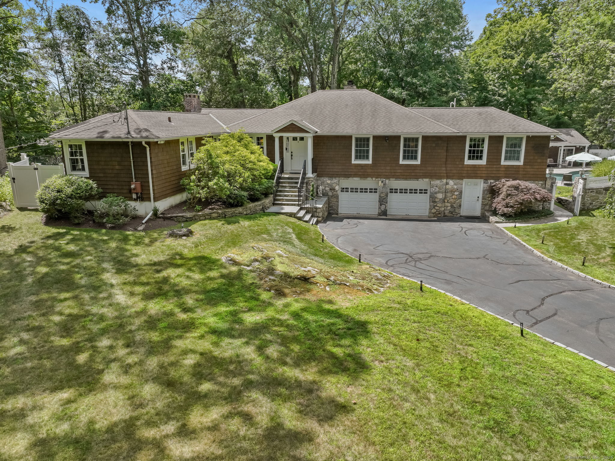 326 Mill Road