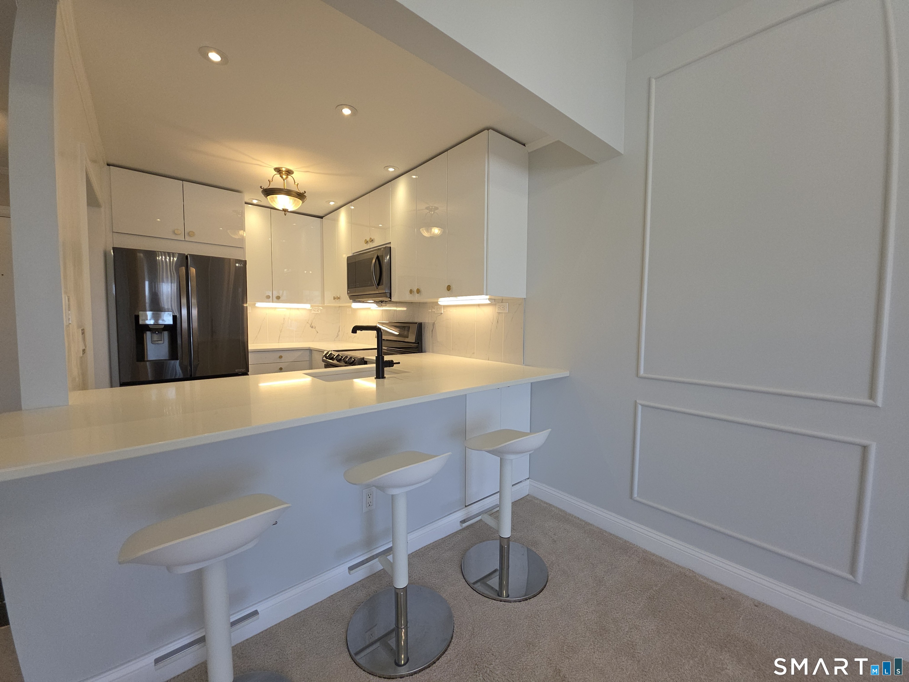 163 South Street 85