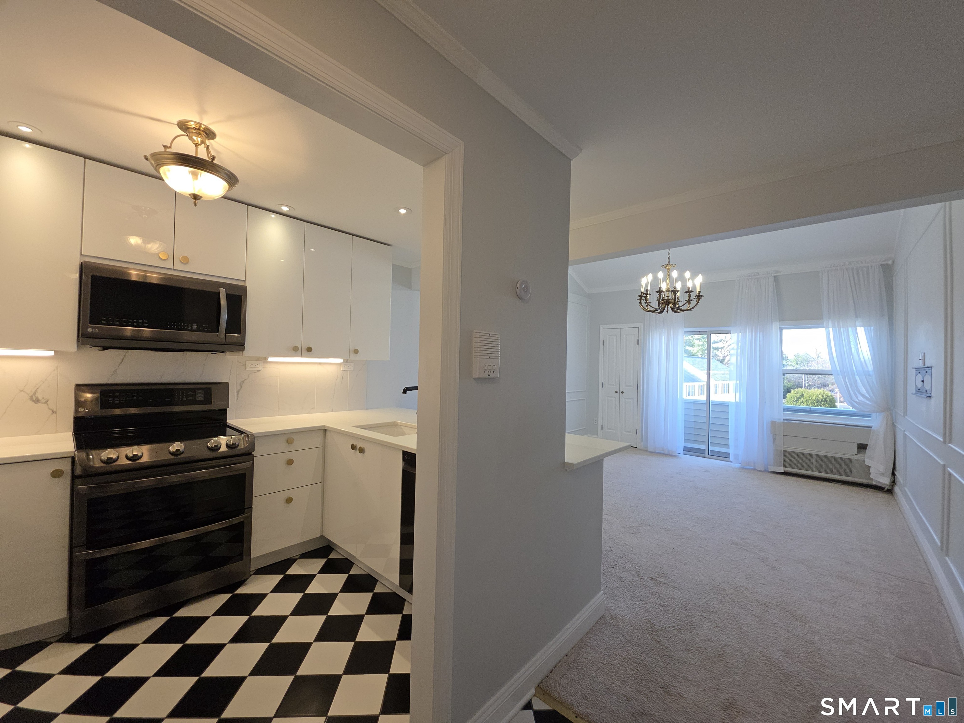 163 South Street 85
