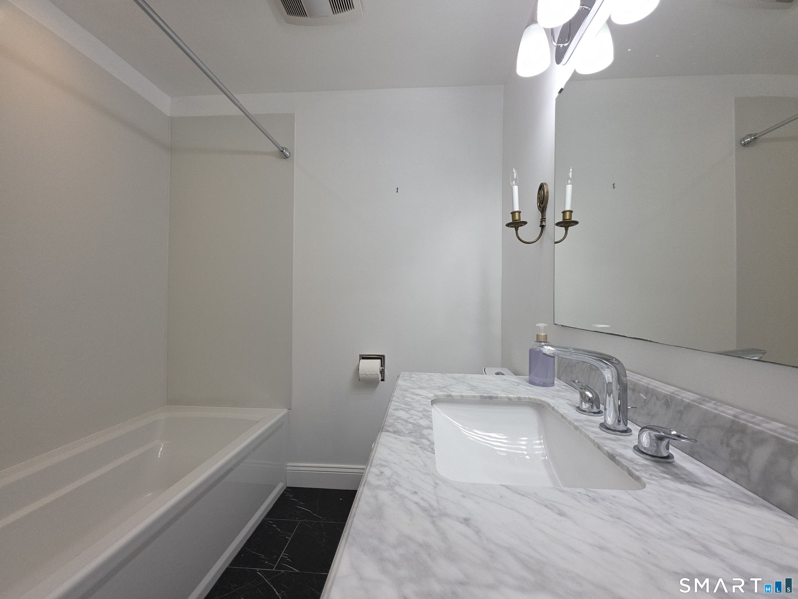 163 South Street 85