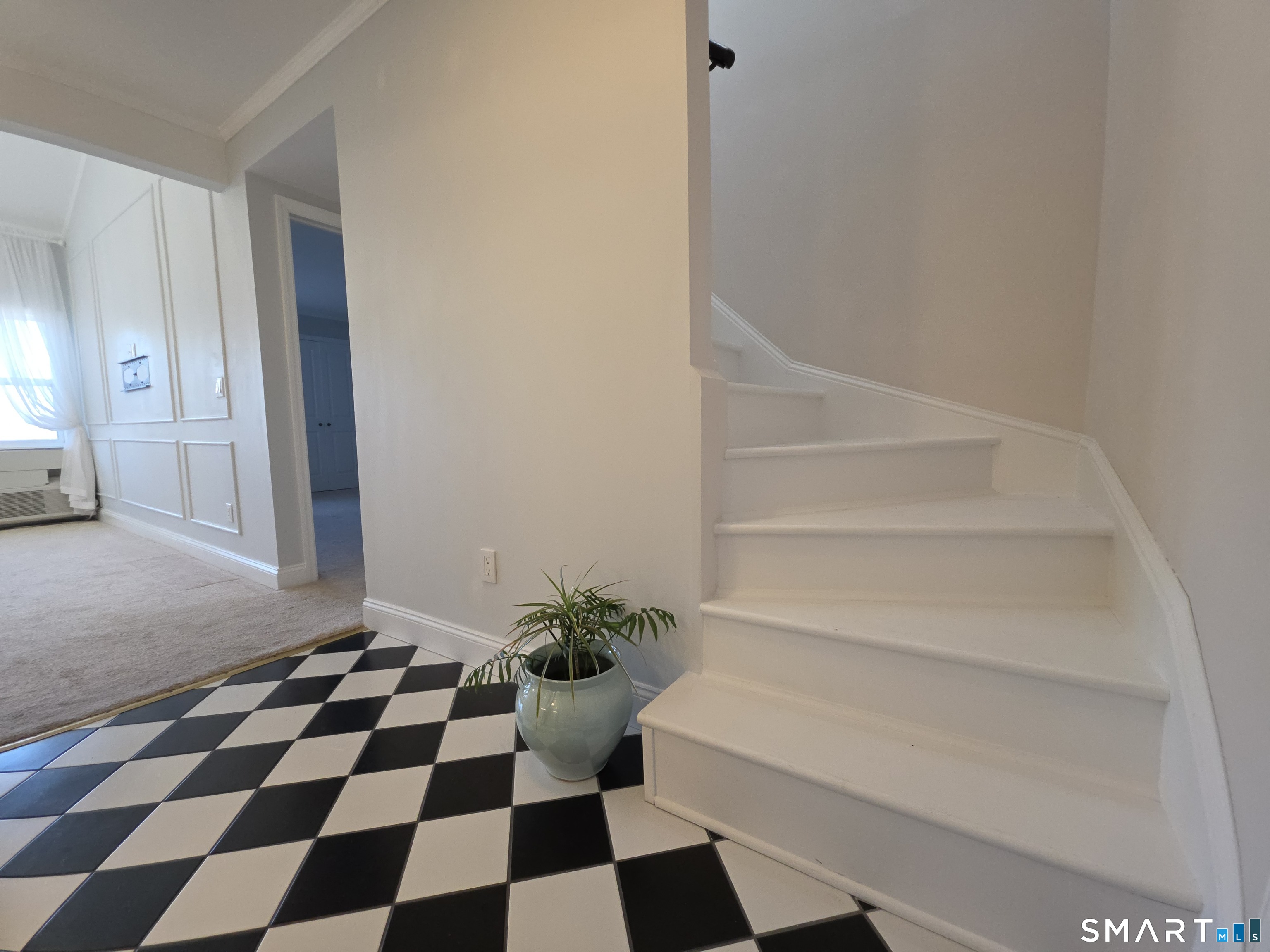 163 South Street 85