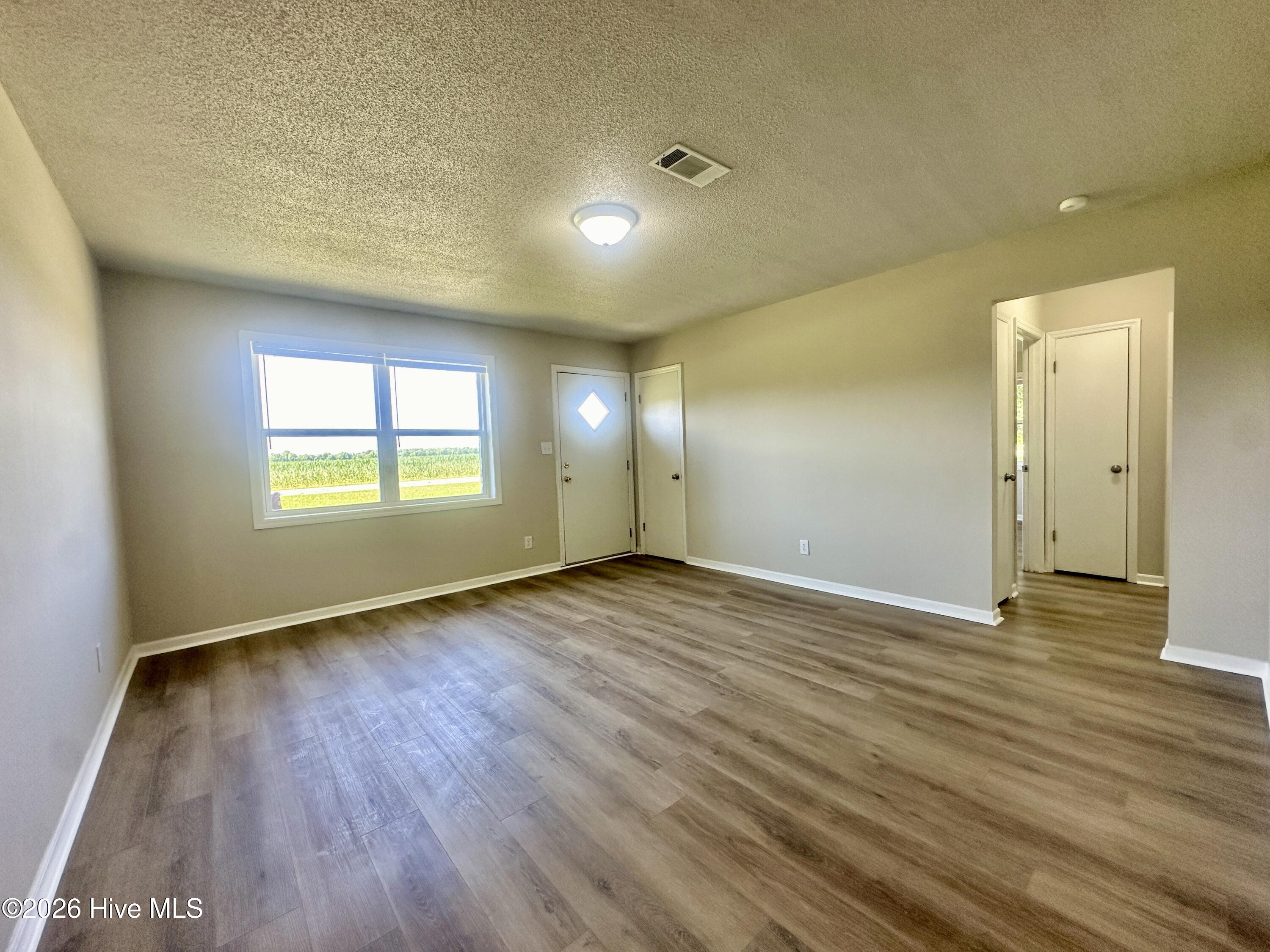 962 80 Highway W