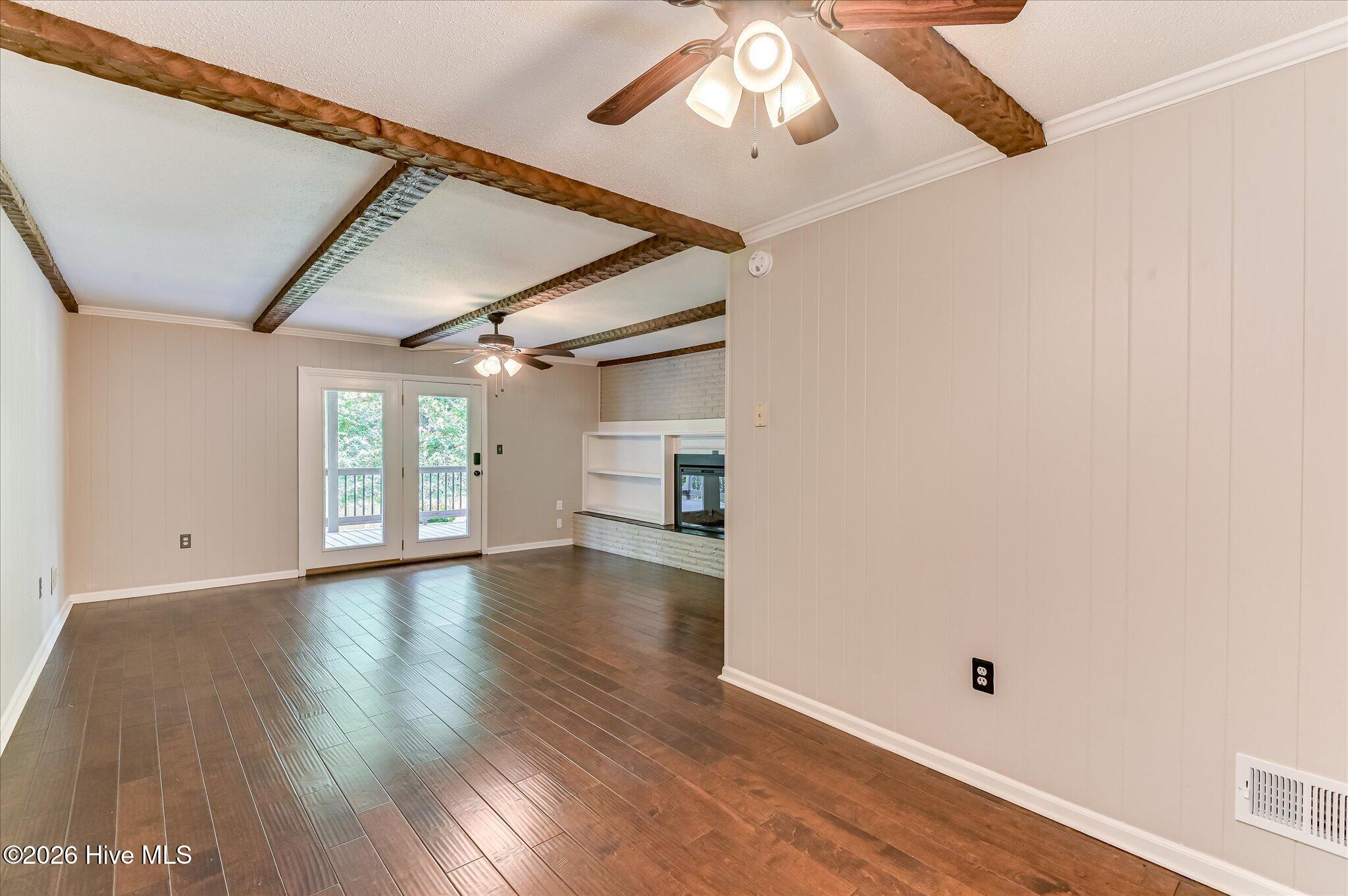 216 Spring Valley Road