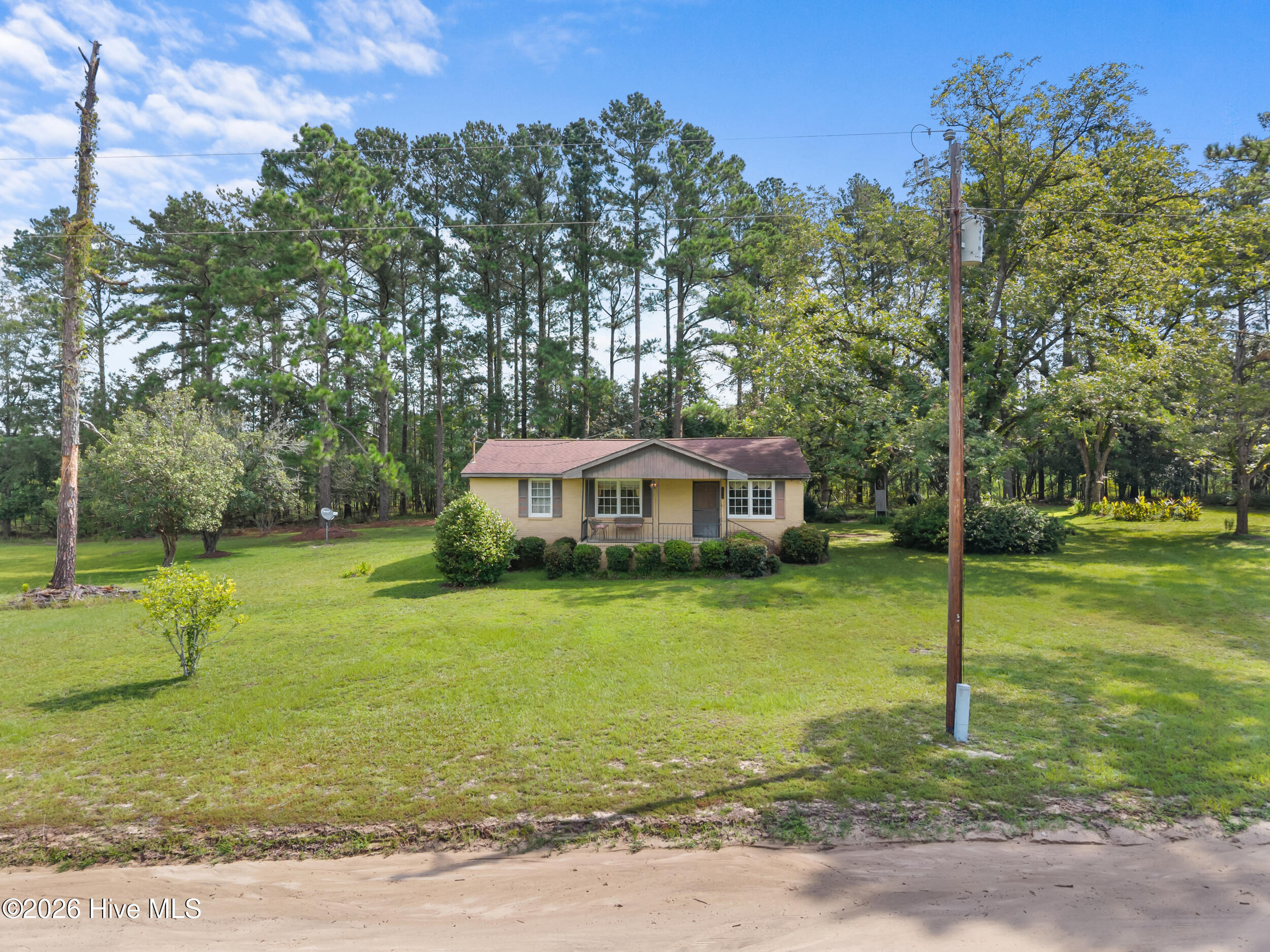 4960 Woodland Way