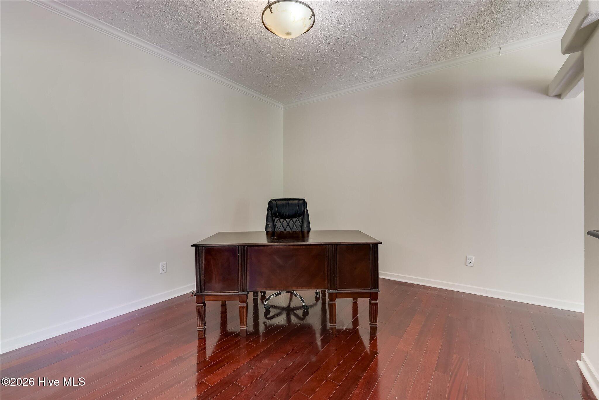 141 Roberts Road