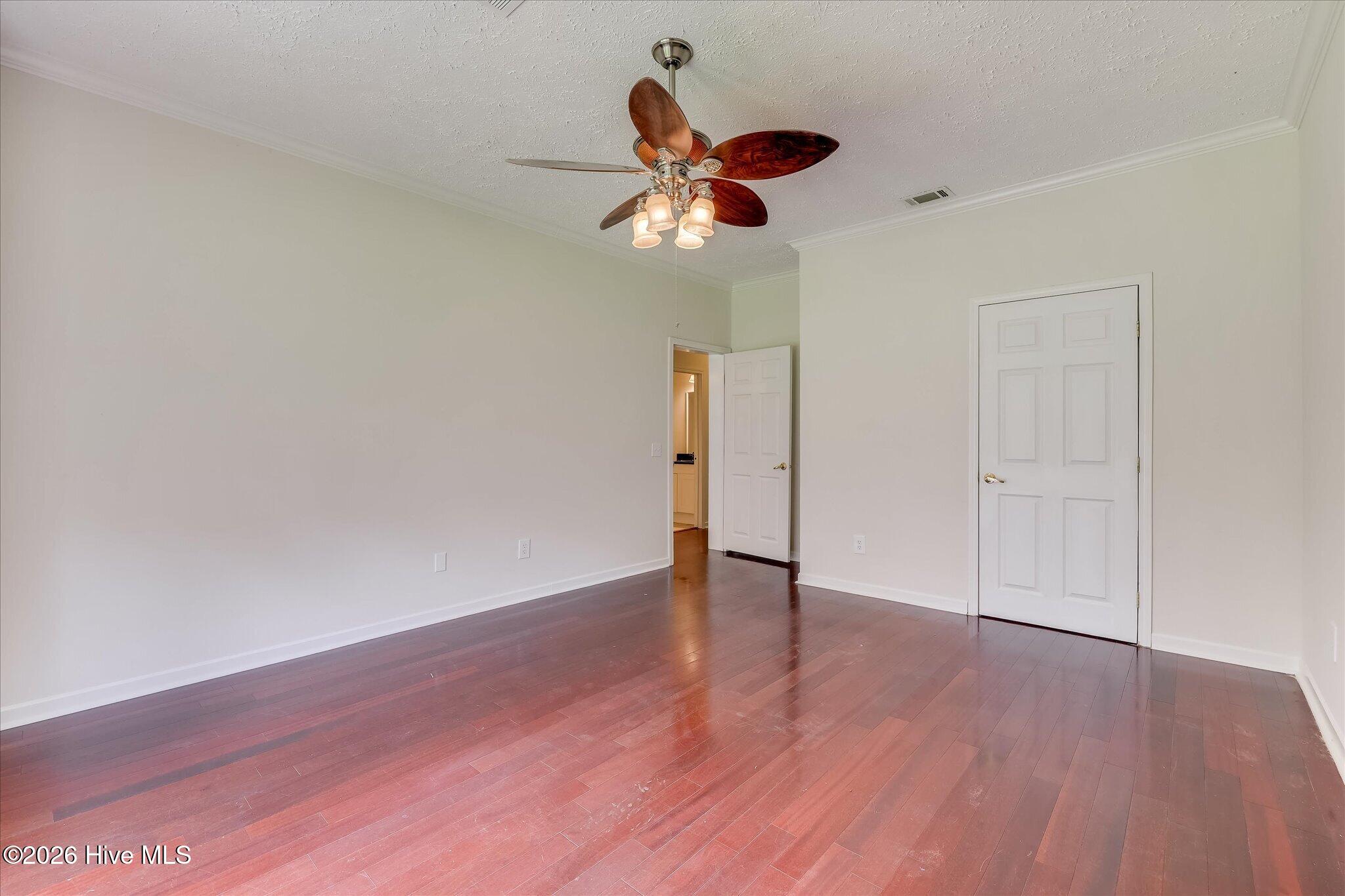 141 Roberts Road
