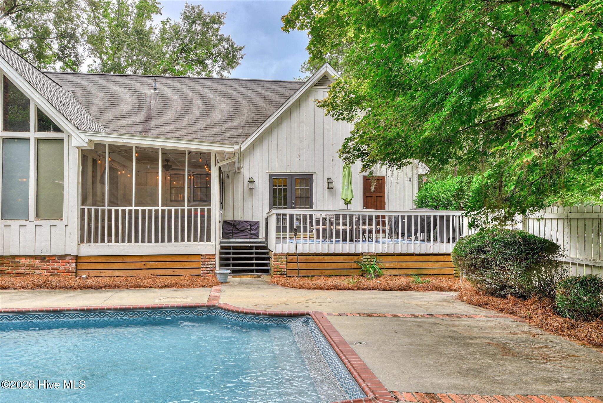 110 Oak Lane
