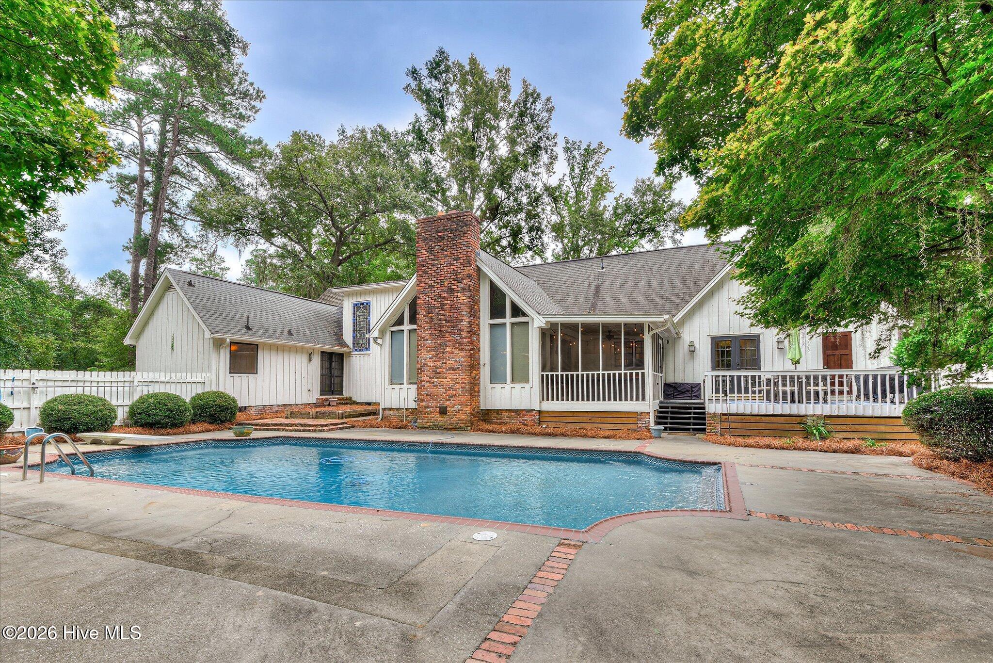 110 Oak Lane