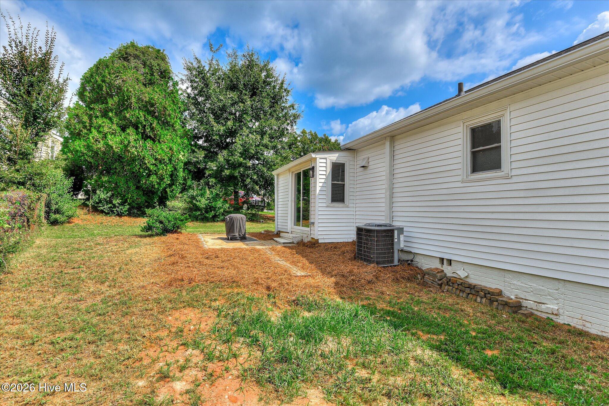 1040 Redbird Road
