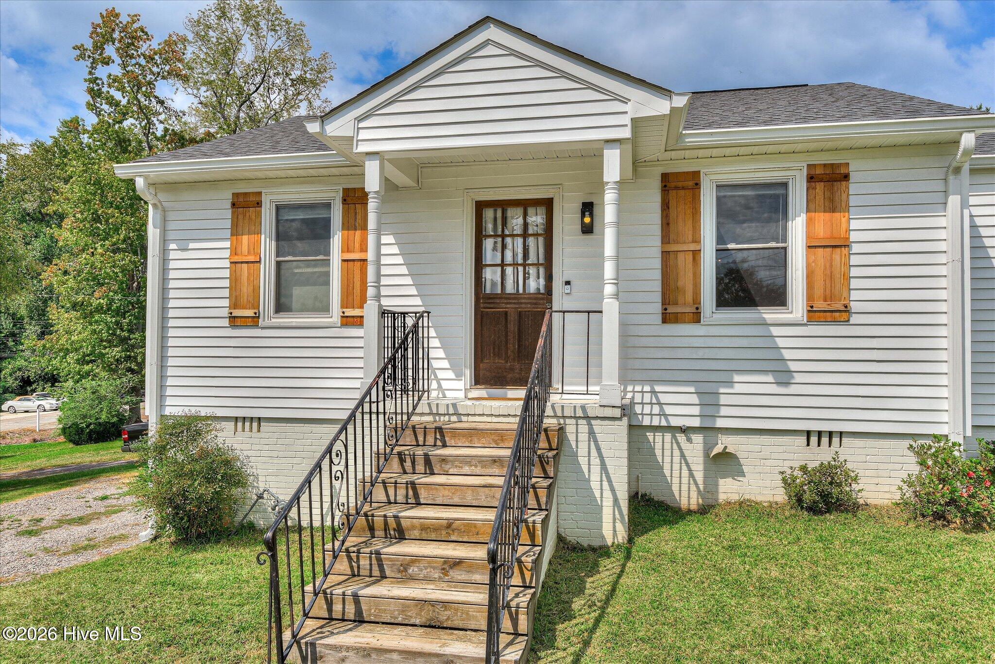 1040 Redbird Road
