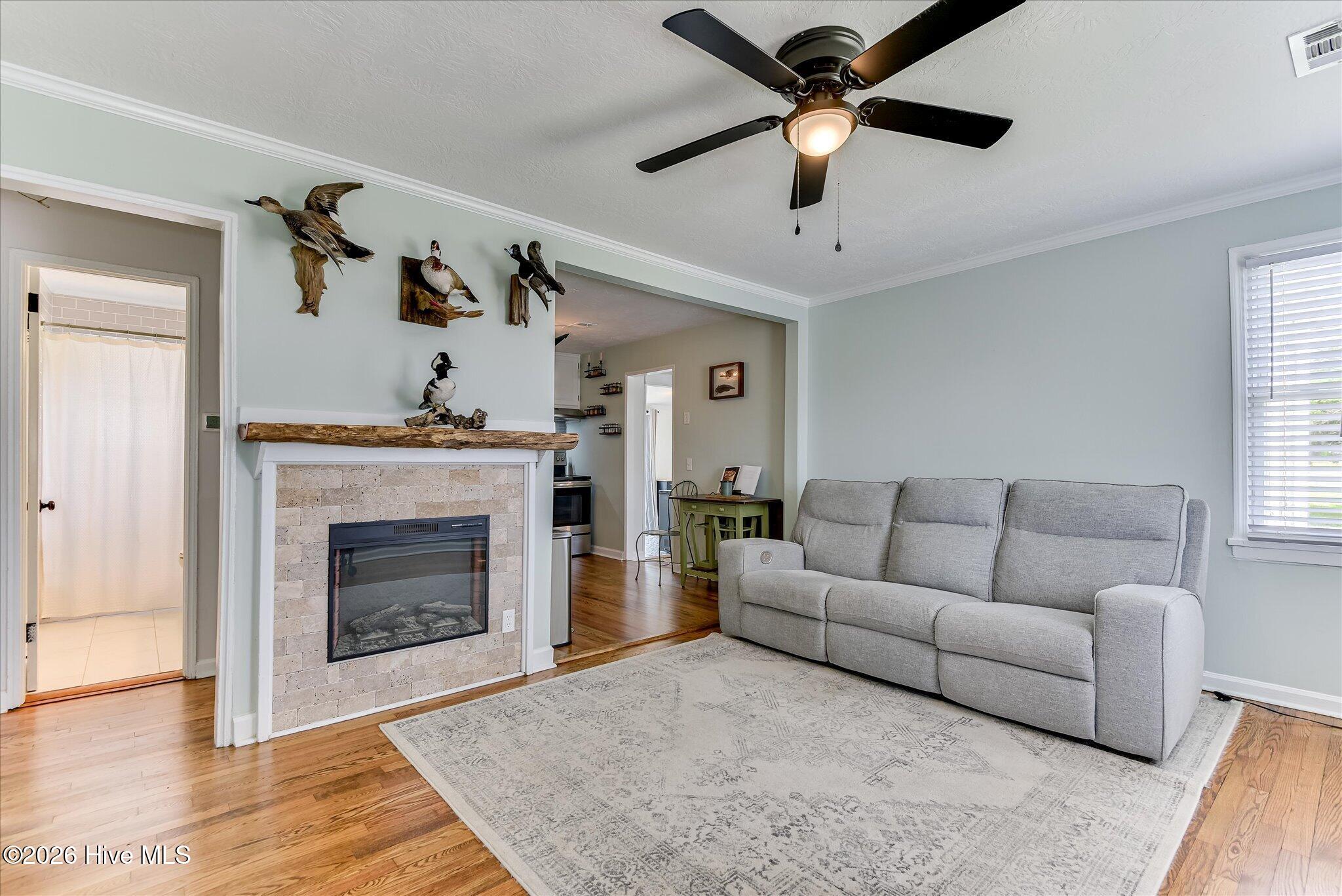 1040 Redbird Road