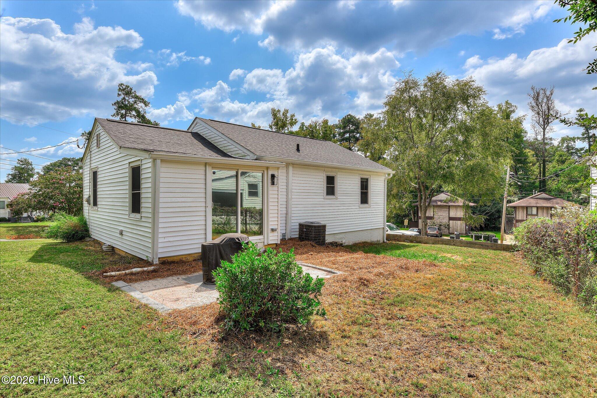 1040 Redbird Road