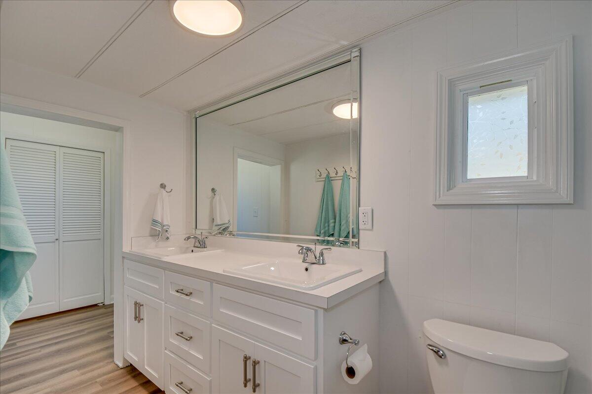 5238 STOREY MILL Road