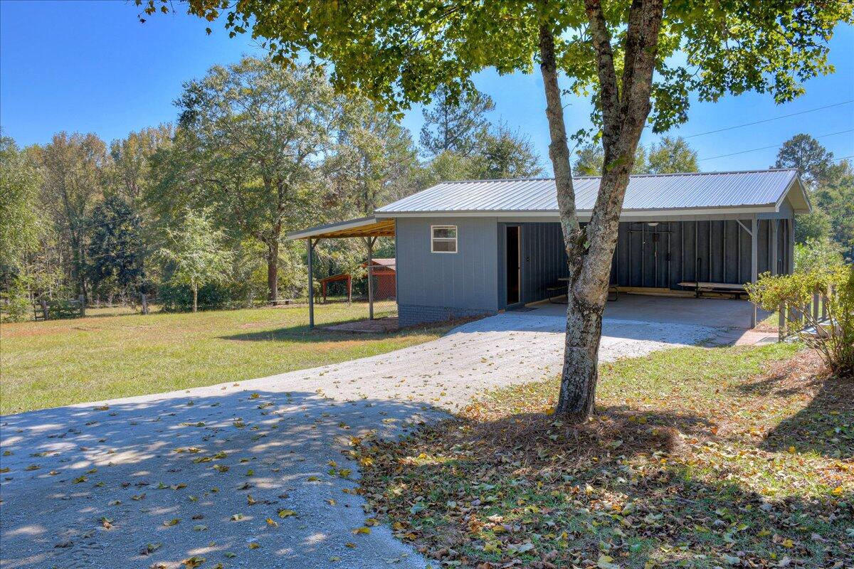 5238 STOREY MILL Road